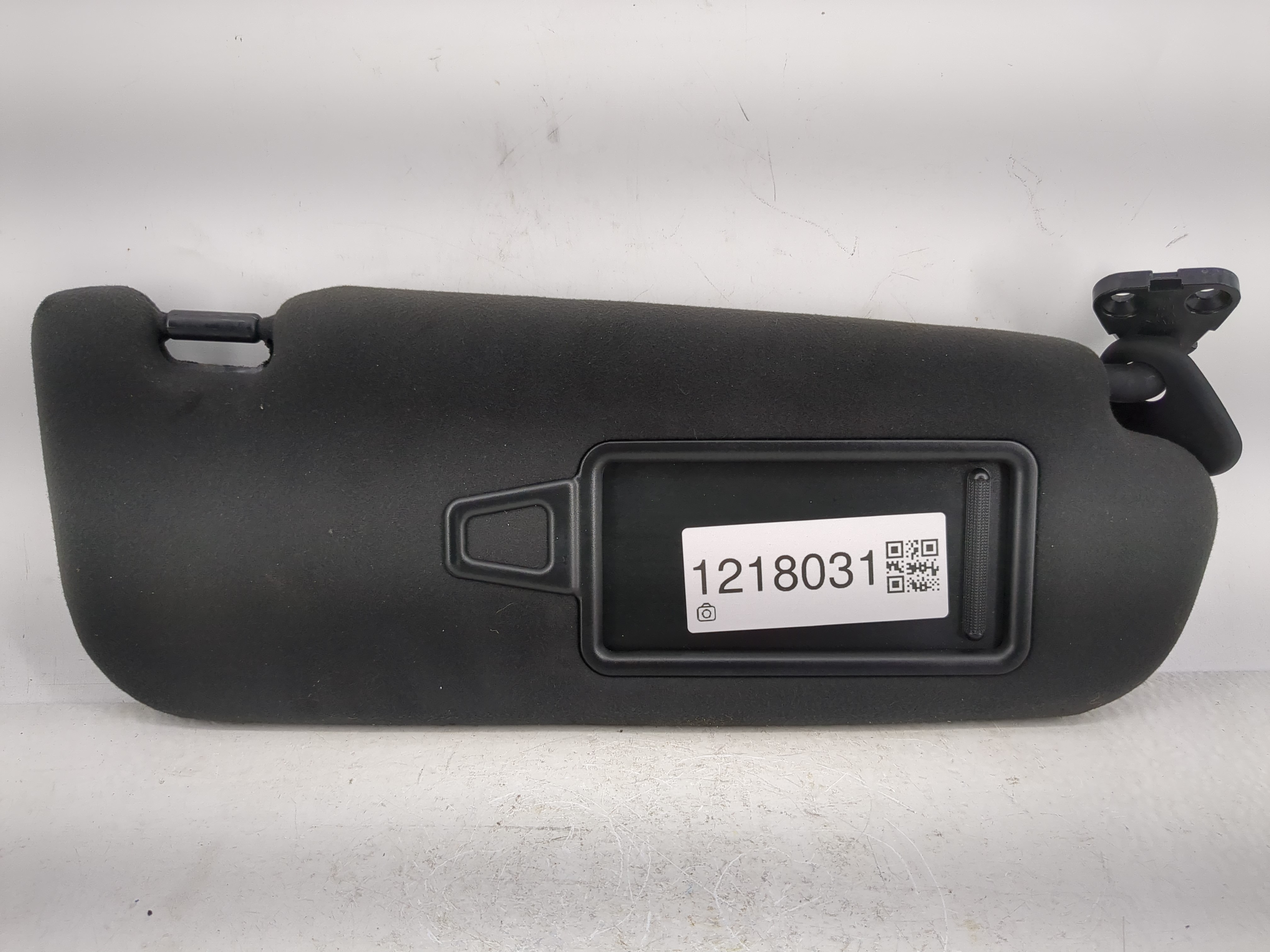 2011-2016 Kia Optima Passenger Sun Visor Mirror Right Sunvisor Black 1218031 - Oemusedautoparts1.com