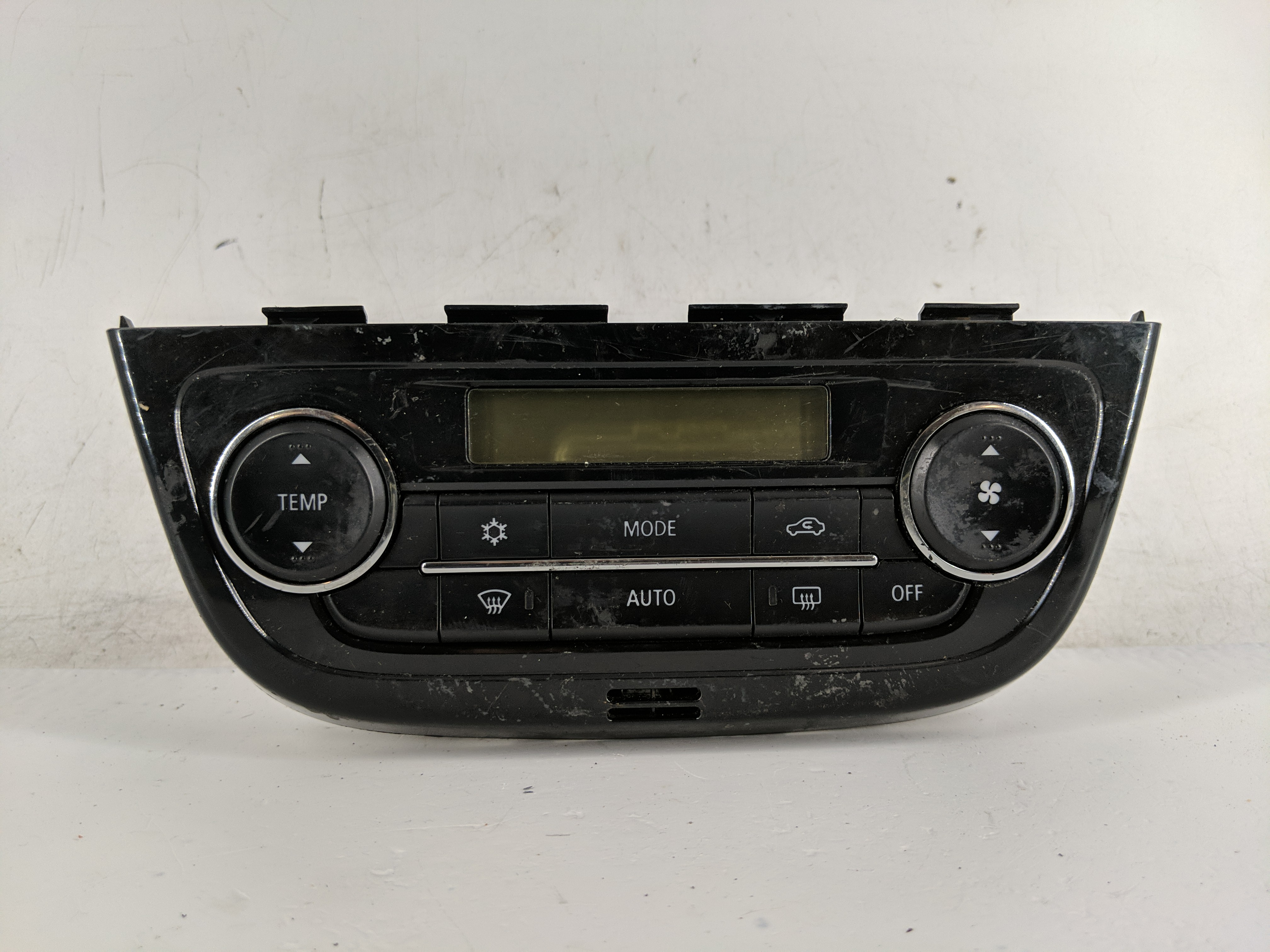 2021 Mitsubishi Mirage Ac Heater Roof Climate Control 7820b301xa 1218096 - Oemusedautoparts1.com