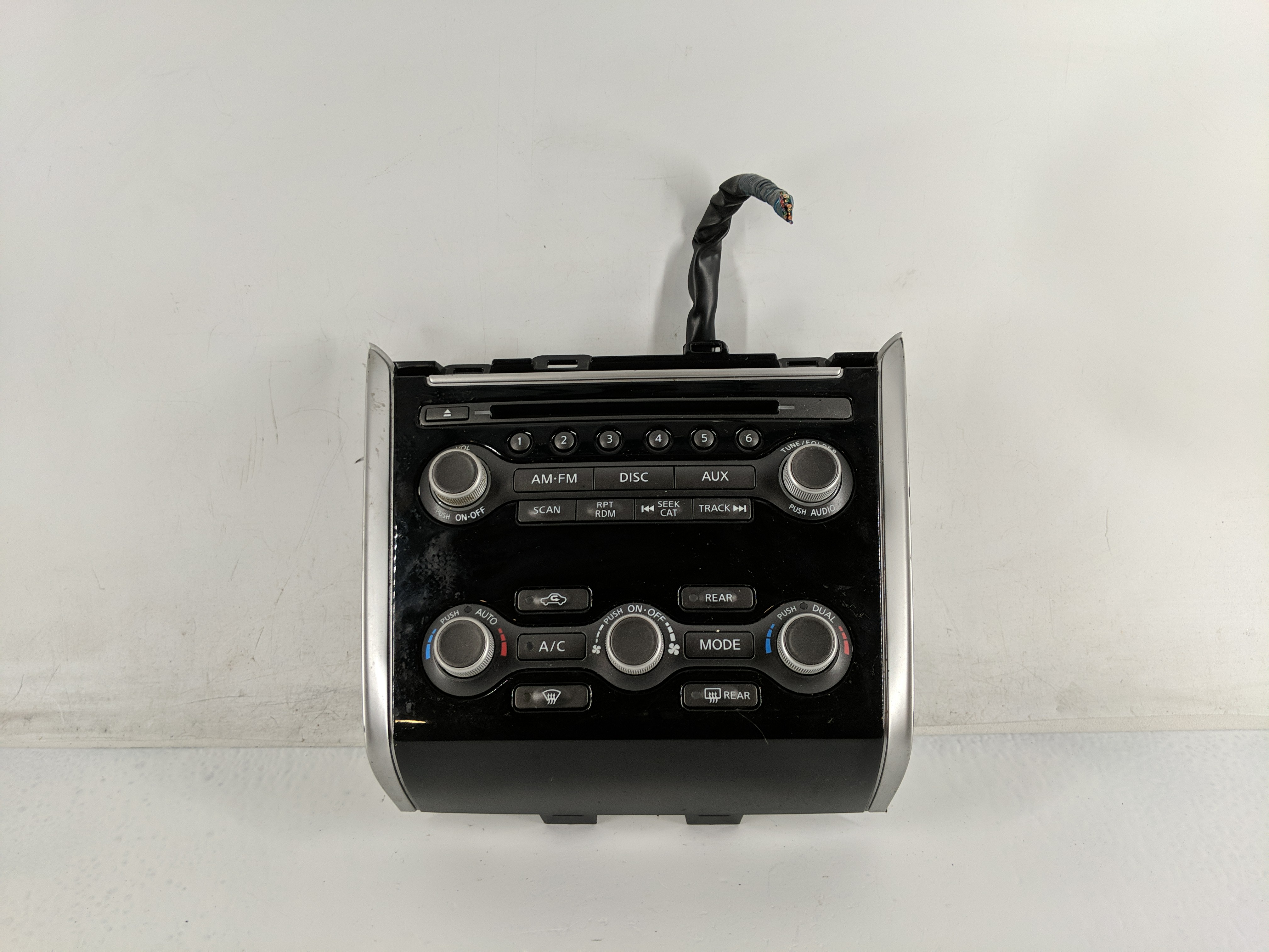 2013-2016 Nissan Pathfinder Ac Heater Roof Climate Control 3ka0b 210200 1218099 - Oemusedautoparts1.com