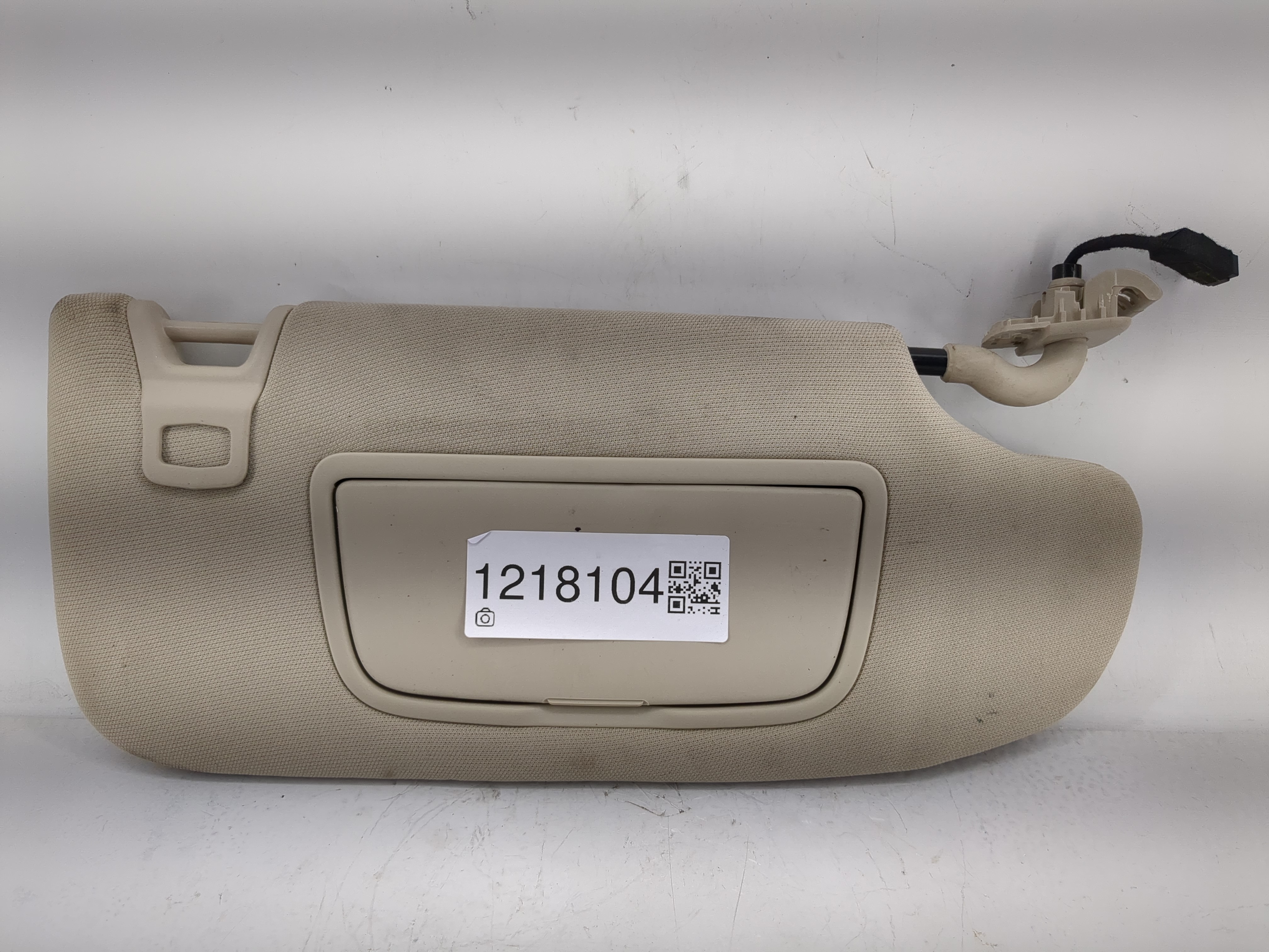 2018-2020 Lincoln Mkz Driver Sun Visor Mirror Left Sunvisor Light Beige 1218104 - Oemusedautoparts1.com