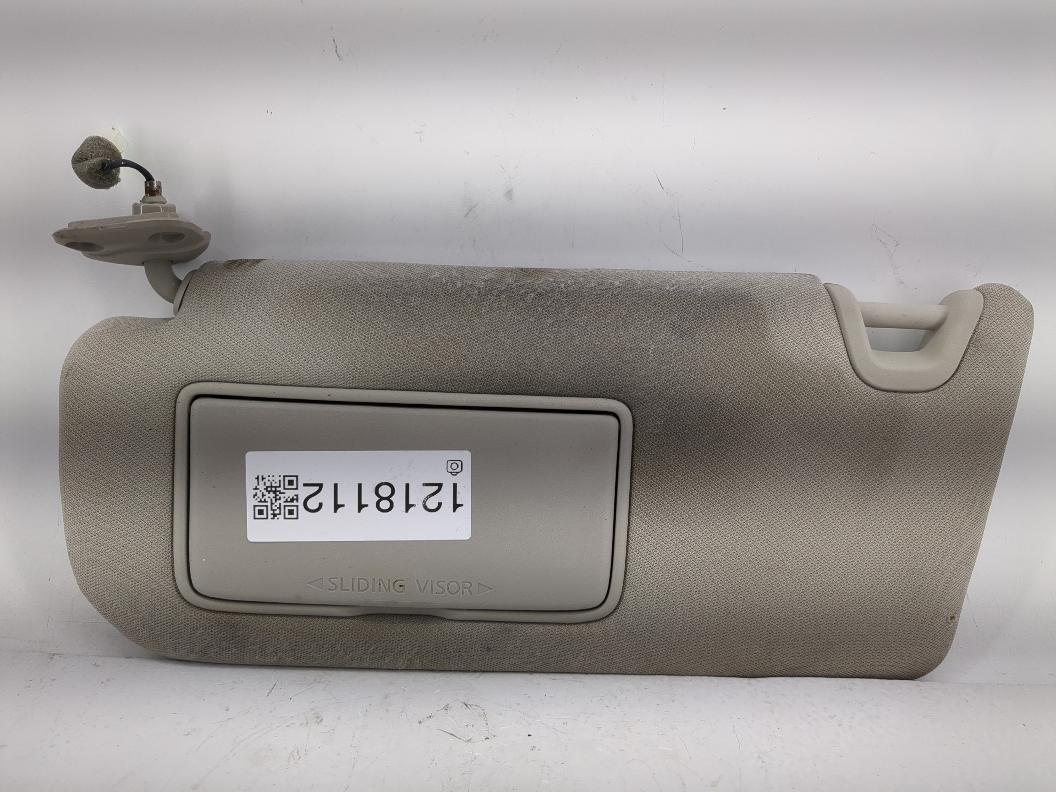 2021-2022 Nissan Altima Driver Sun Visor Mirror Left Sunvisor 1218112 - Oemusedautoparts1.com