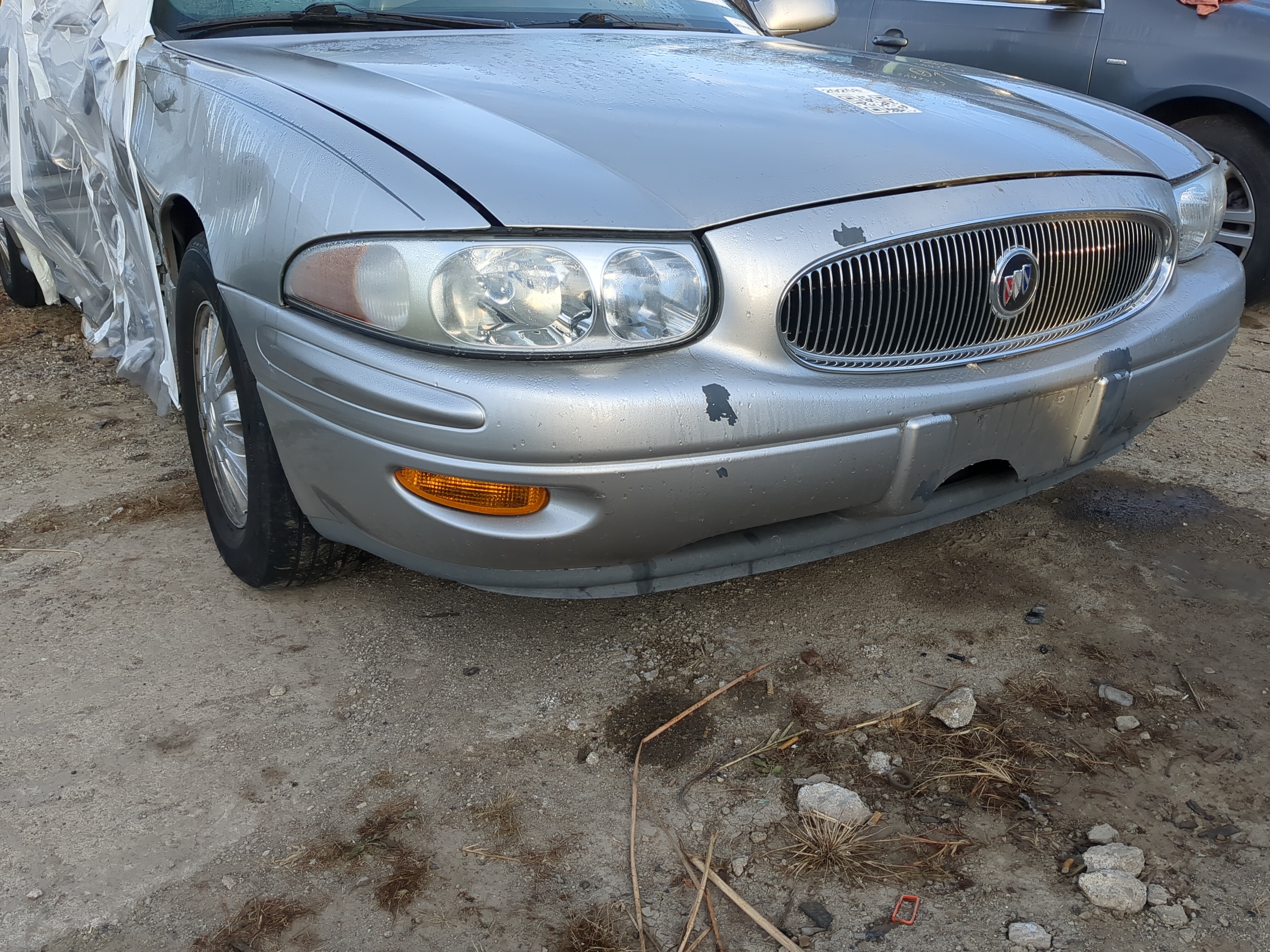 2000-2005 Buick Lesabre Front Bumper - Oem 1218113 - Oemusedautoparts1.com
