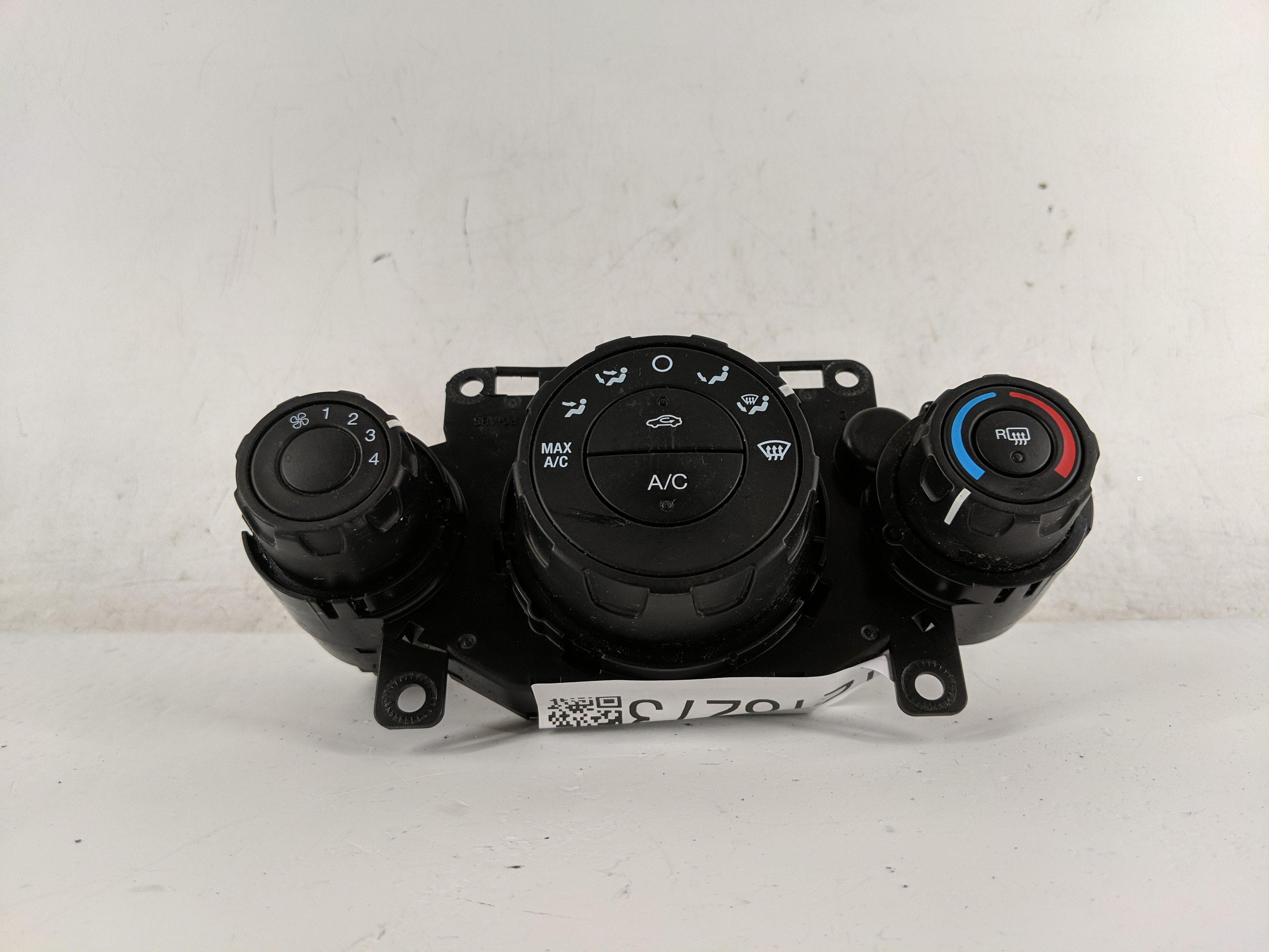 2011-2013 Ford Fiesta Ac Heater Roof Climate Control Ae83 19980 Ae 1218273 - Oemusedautoparts1.com