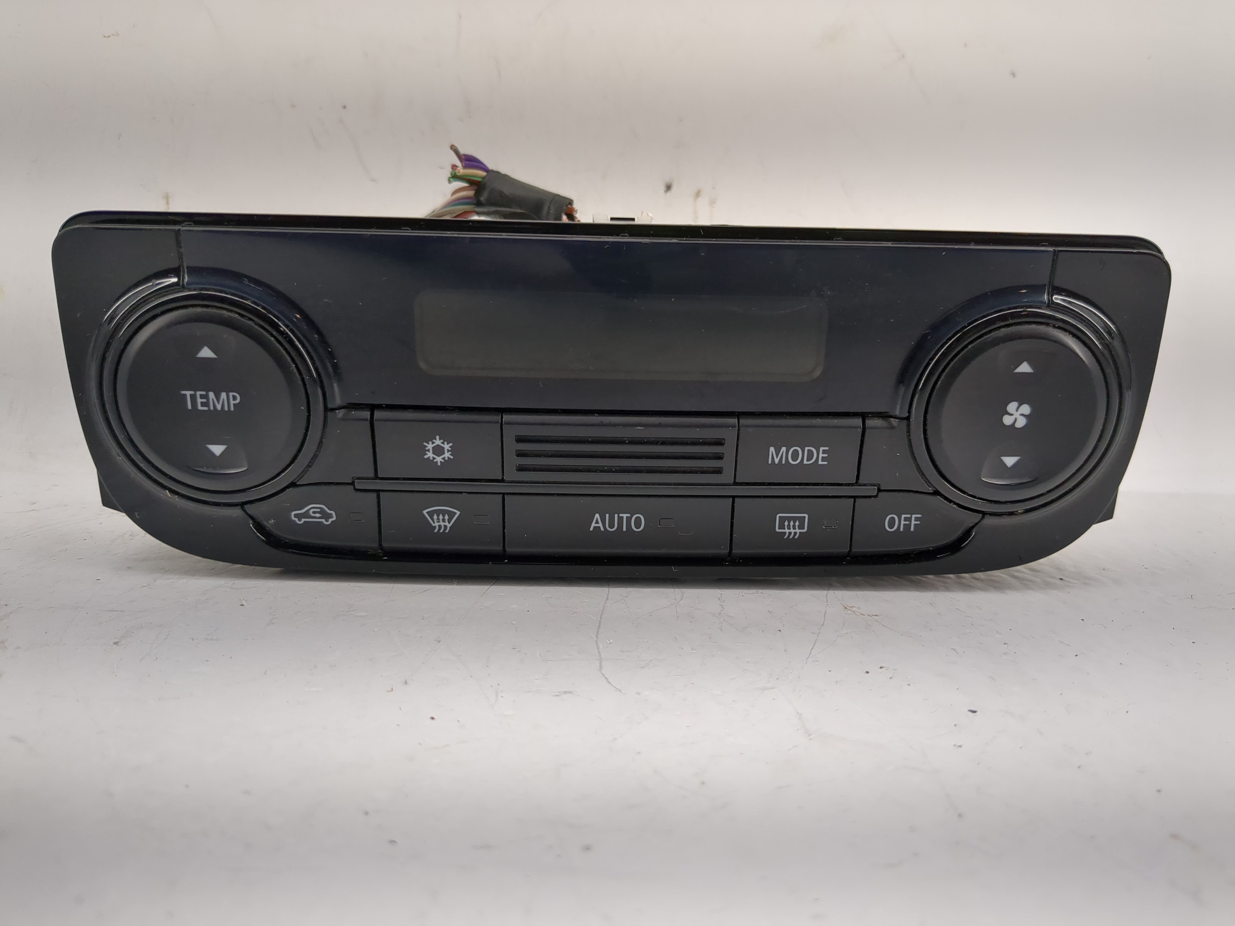 2014-2016 Mitsubishi Outlander Ac Heater Roof Climate Control 7820a476xa 1218281 - Oemusedautoparts1.com