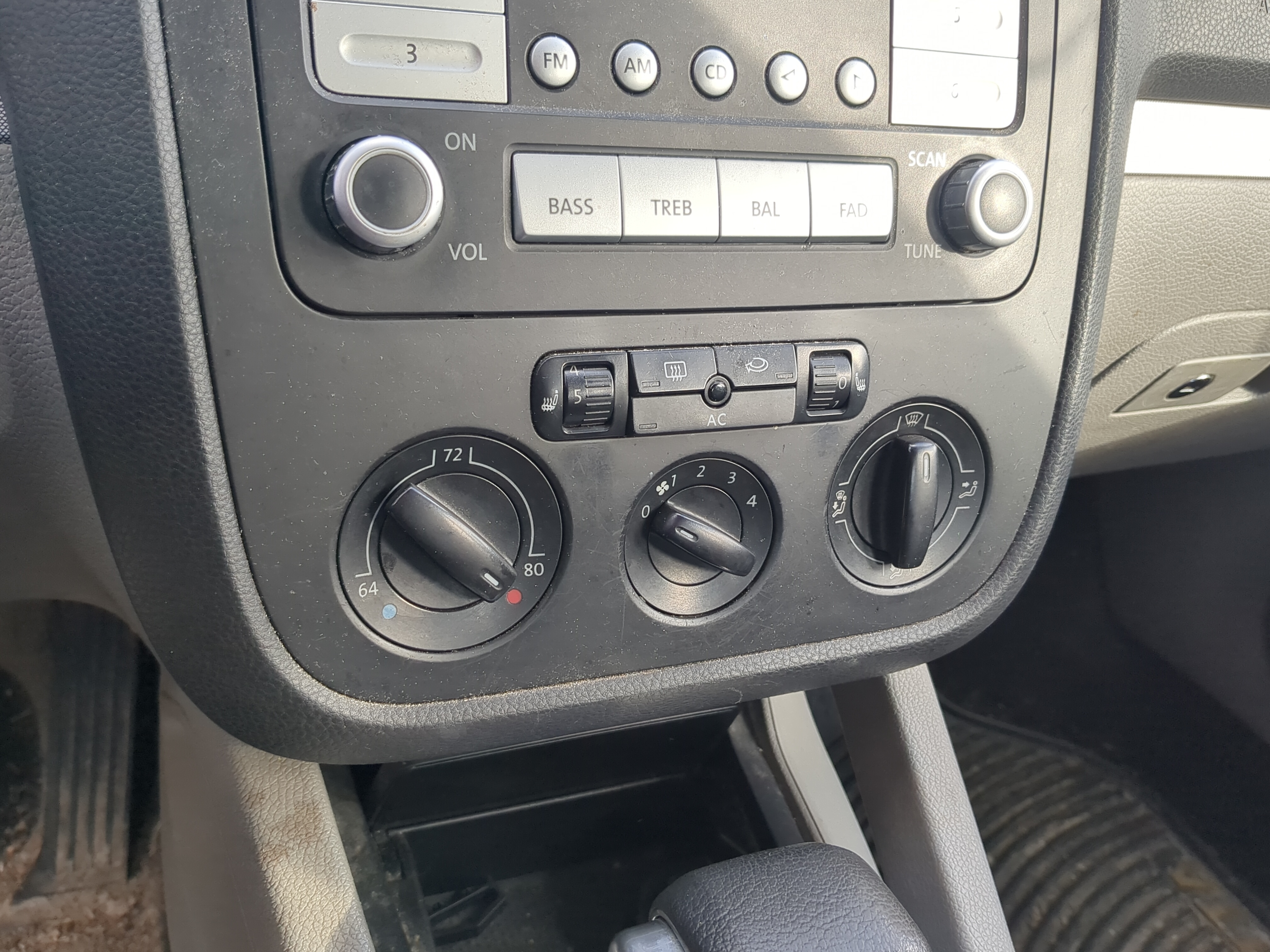 Picture of 2005-2008 Volkswagen Jetta Ac Heater Climate Control 1218446