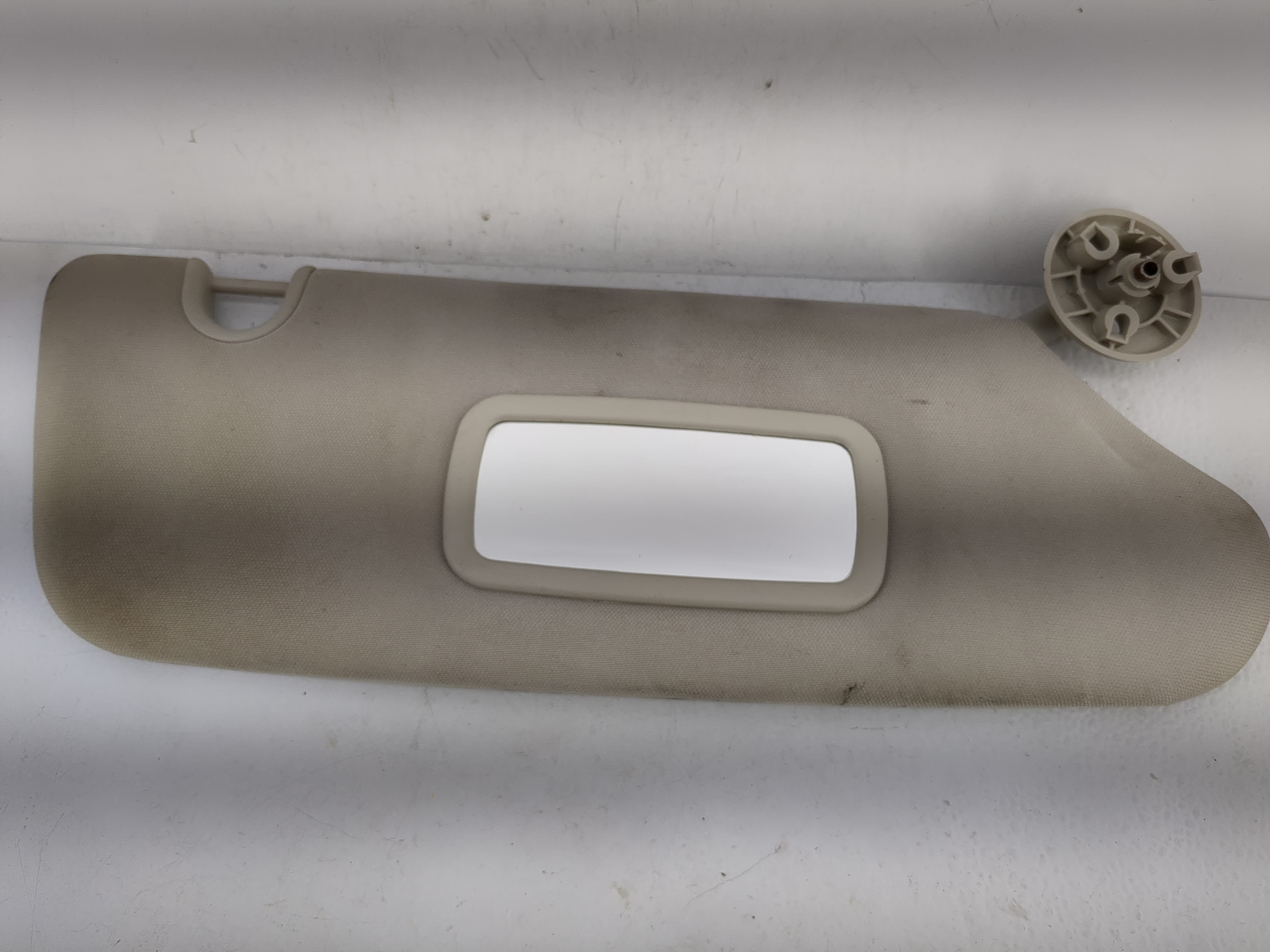 Dodge Caravan Passenger Sun Visor Mirror Right Sunvisor Gray 1218462 - Oemusedautoparts1.com