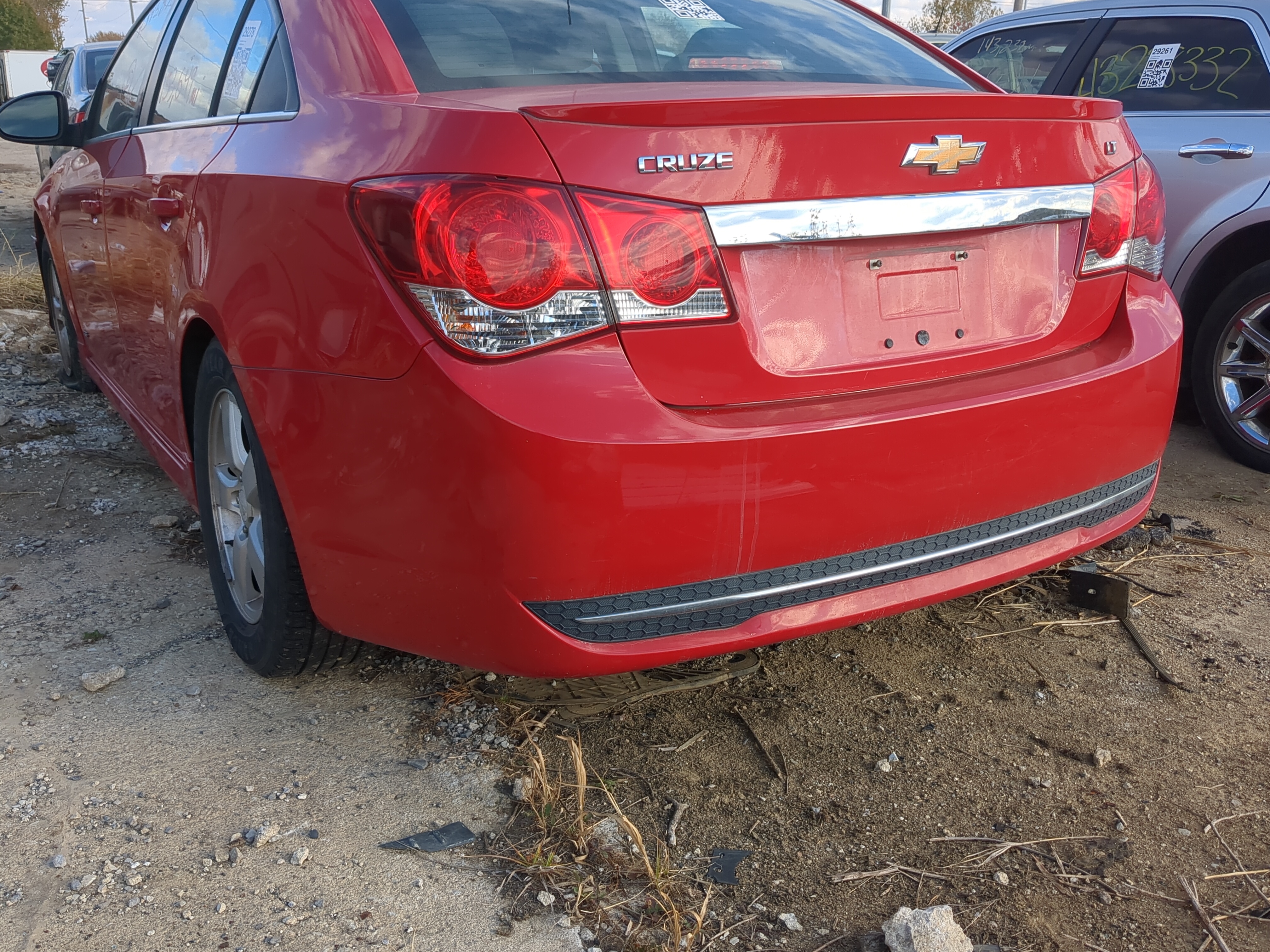 2011-2016 Chevrolet Cruze Rear Bumper Assembly Oem 1218549 - Oemusedautoparts1.com