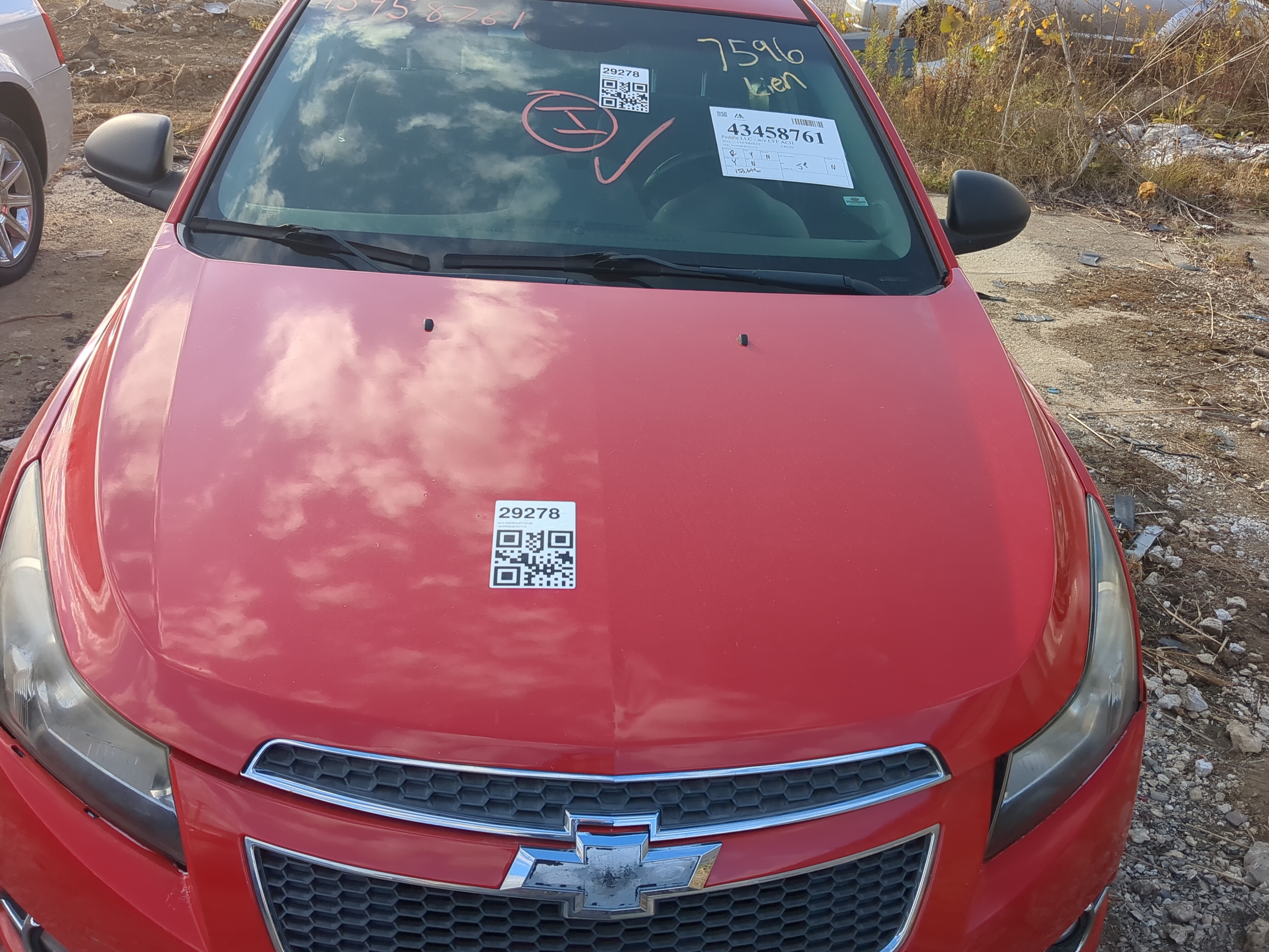 2011-2016 Chevrolet Cruze Hood Oem 1218573 - Oemusedautoparts1.com