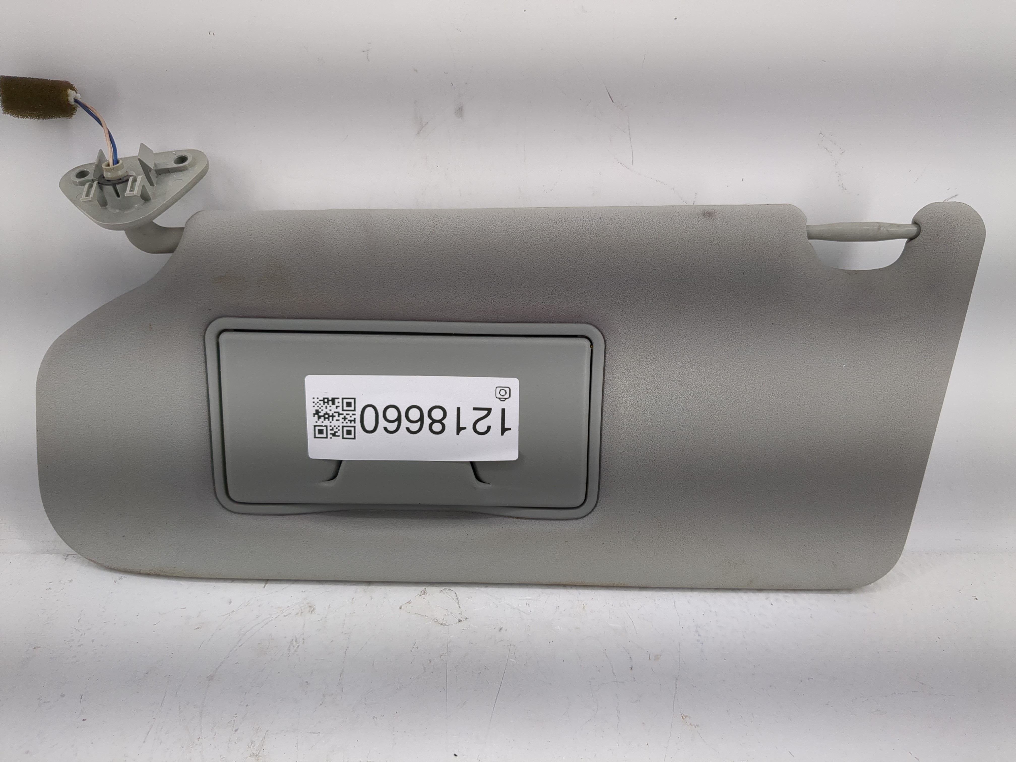 2011 Mitsubishi Outlander Sport Driver Sun Visor Mirror Left Sunvisor 1218660 - Oemusedautoparts1.com