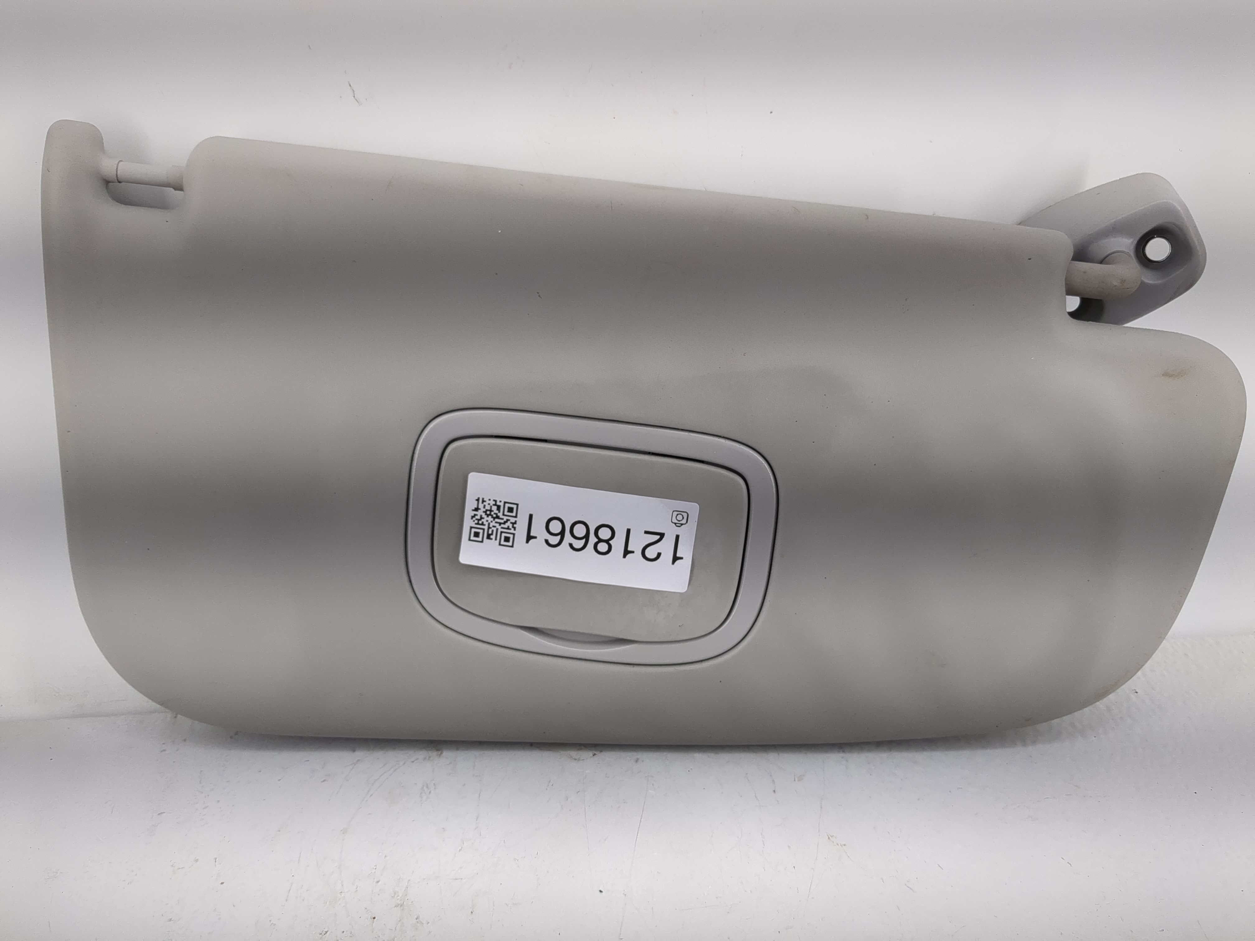 2015-2020 Ram Promaster City Passenger Sun Visor Mirror Right Sunvisor 1218661 - Oemusedautoparts1.com