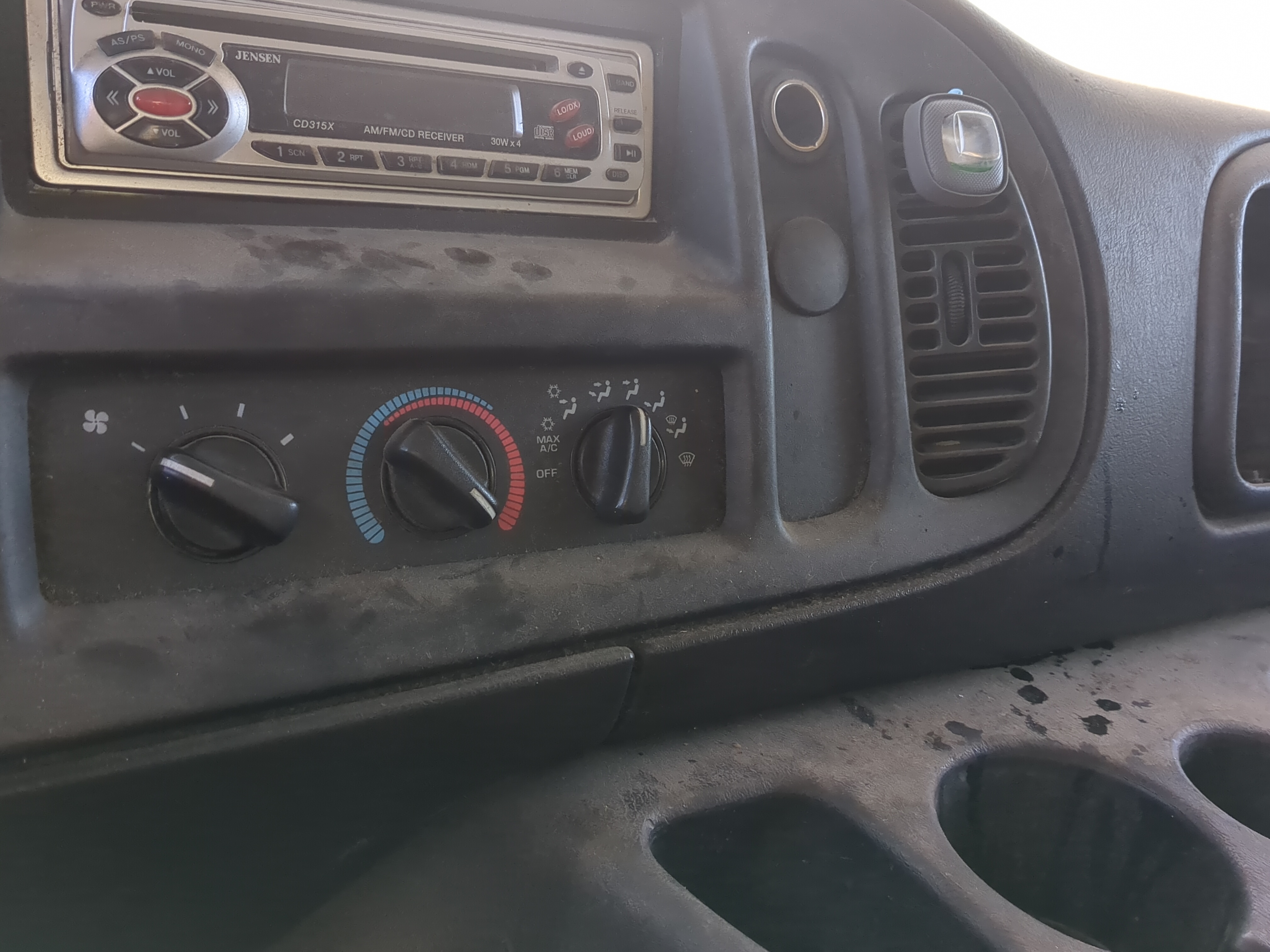 2003 Dodge Ram Van 2500 Ac Heater Climate Control 1218683 - Oemusedautoparts1.com