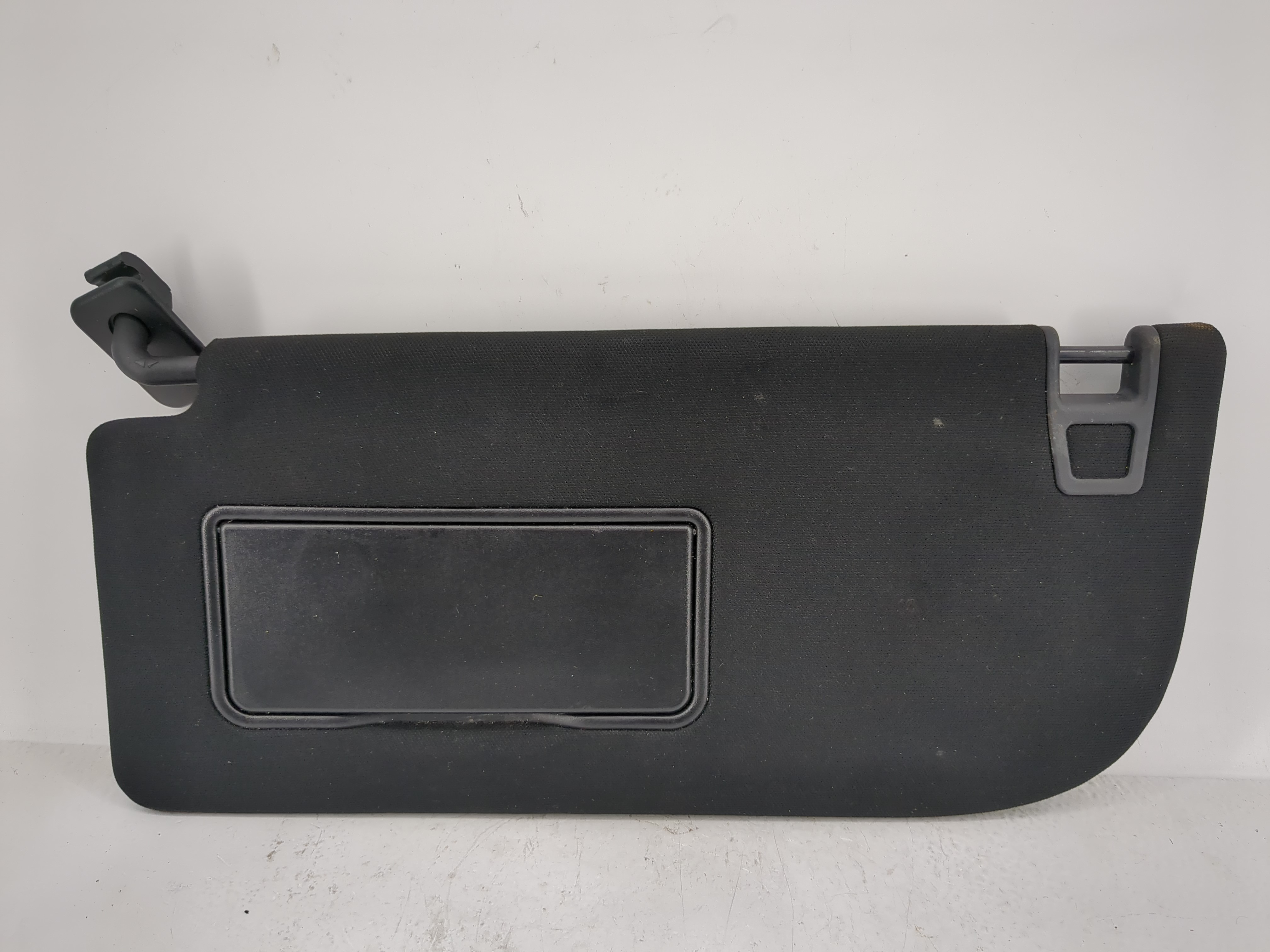 2018-2020 Ford F-150 Driver Sun Visor Mirror Left Sunvisor Black 1218872 - Oemusedautoparts1.com
