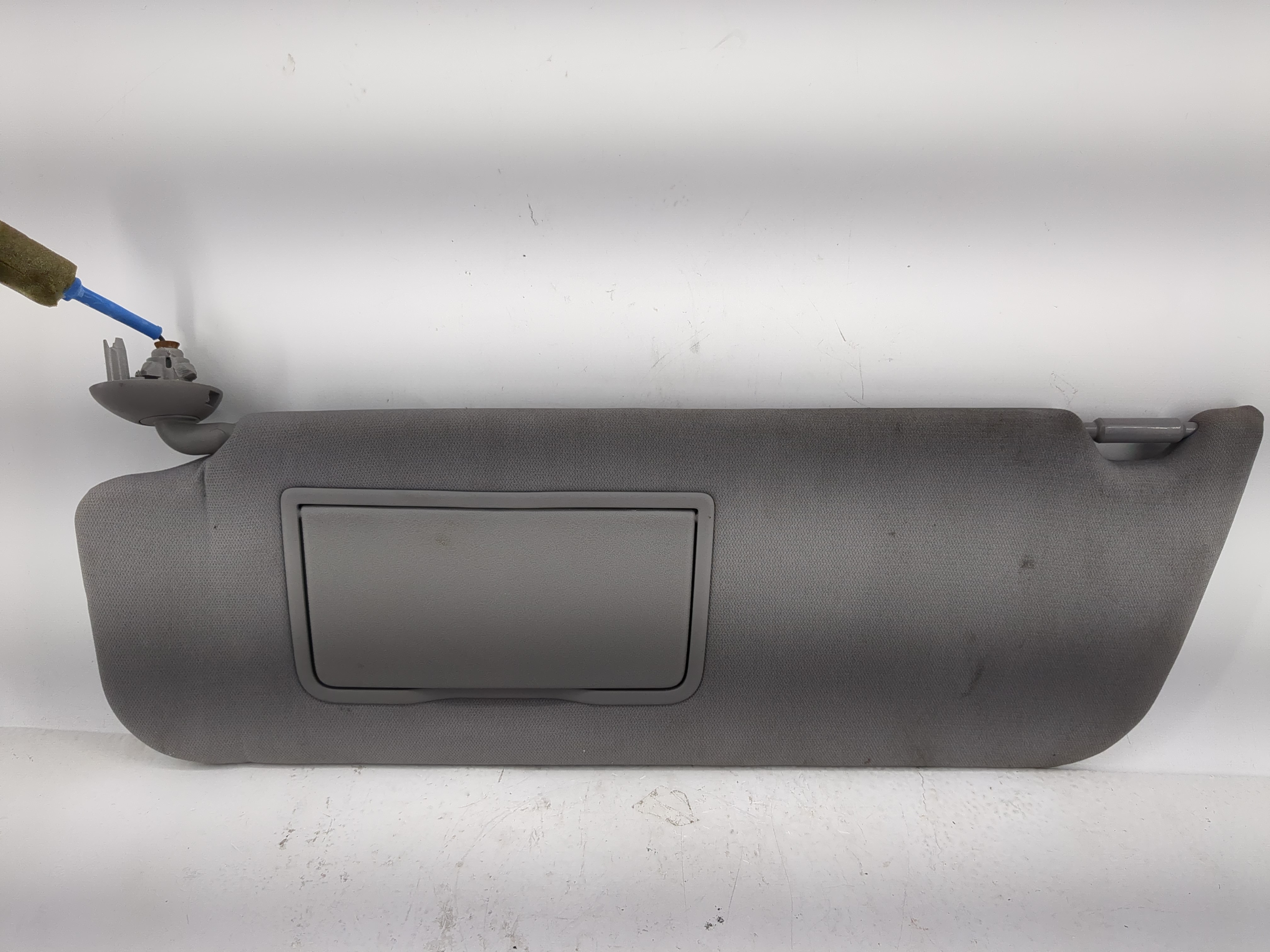 2020 Honda Odyssey Driver Sun Visor Mirror Left Sunvisor Gray 1218878 - Oemusedautoparts1.com