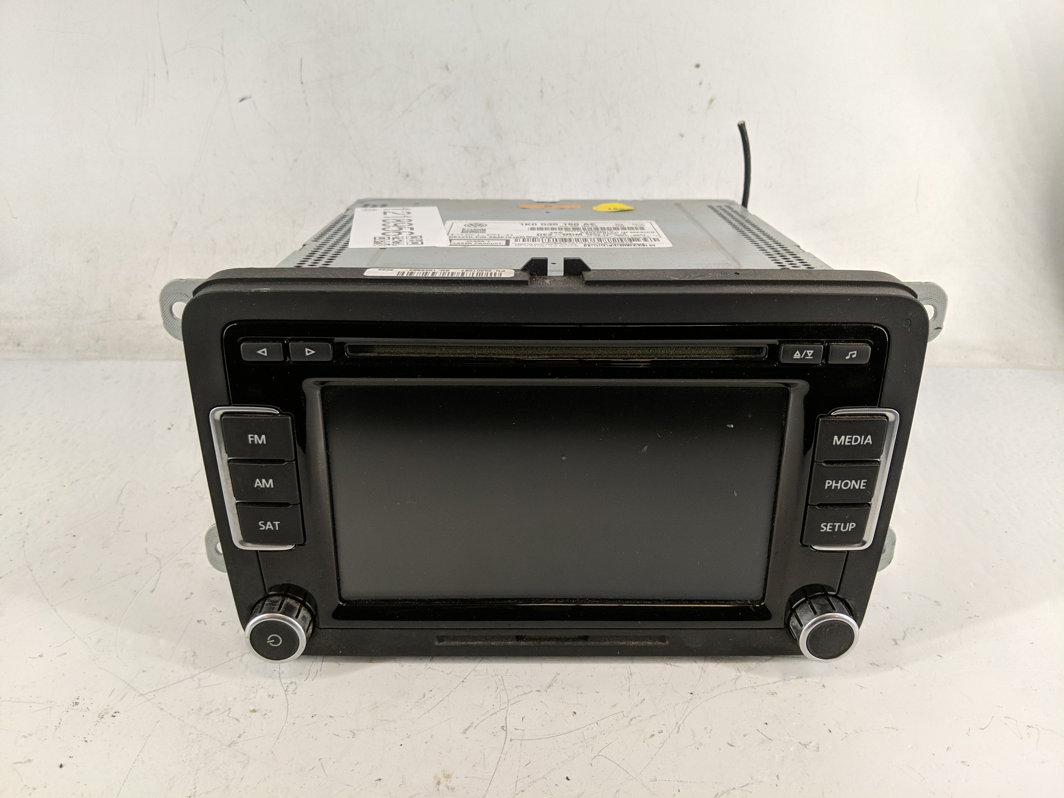 Picture of 2012-2015 Volkswagen Passat Am Fm Cd Player Radio Receiver 1218956