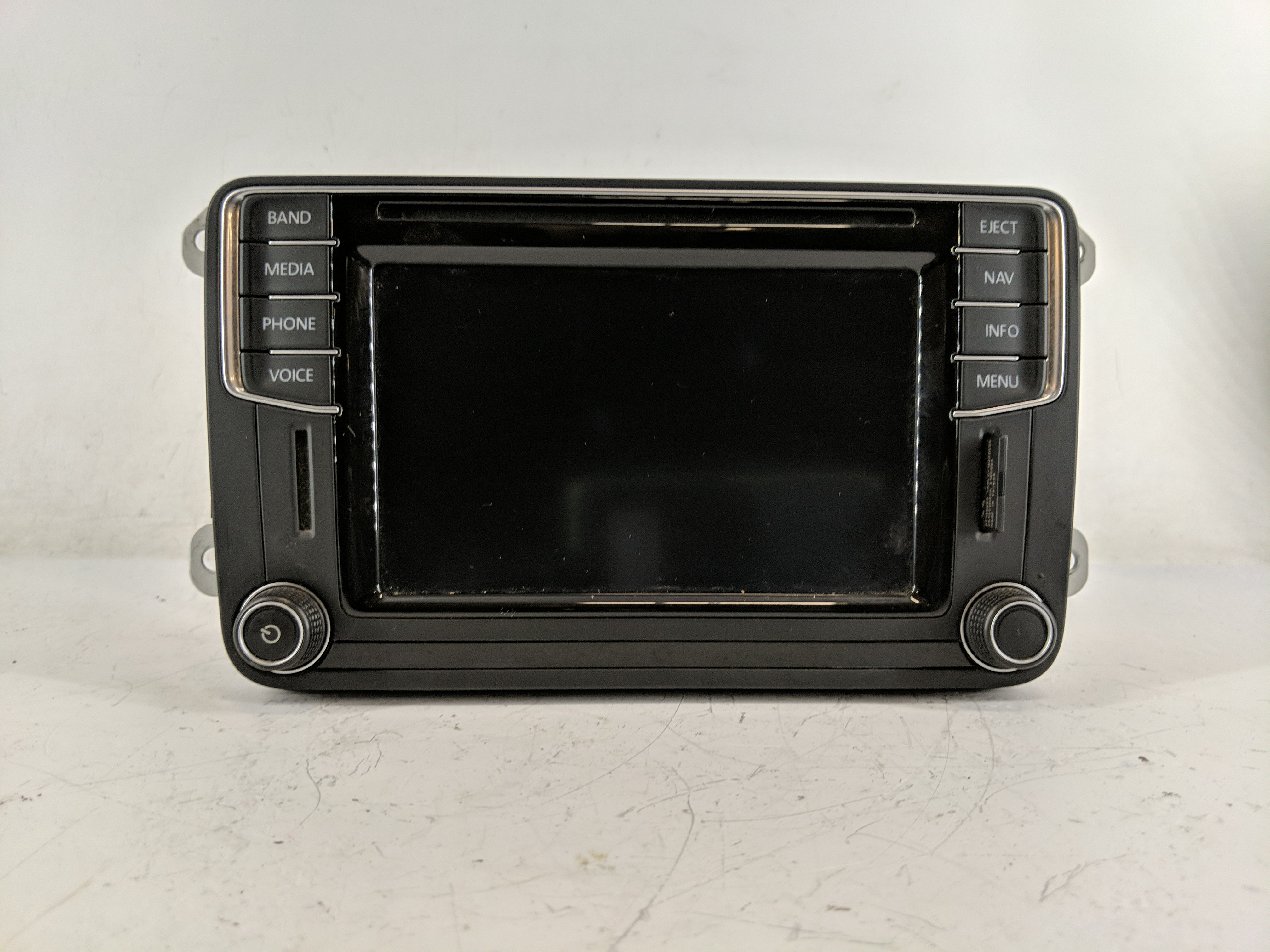 2012-2016 Volkswagen Beetle Am Fm Cd Player Radio Receiver 1218959 - Oemusedautoparts1.com