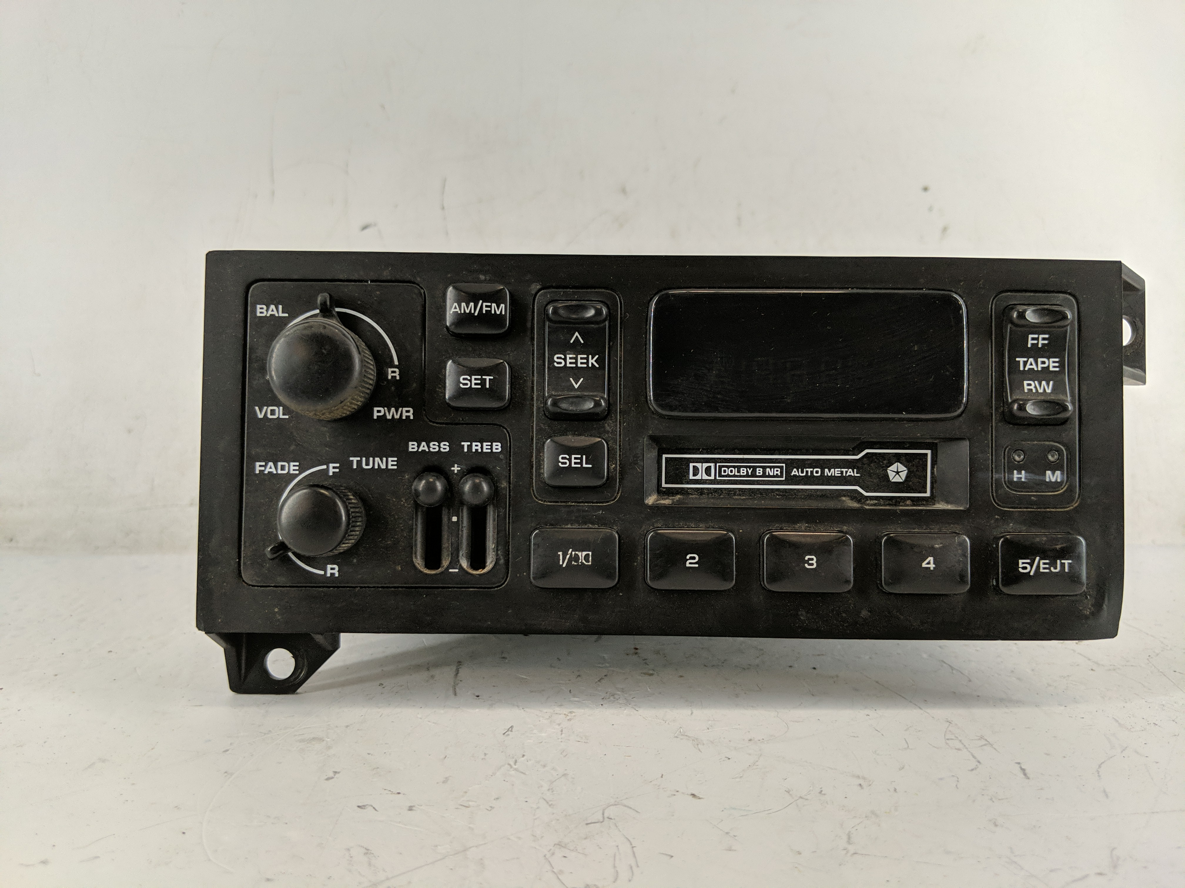 1994-2003 Dodge Ram 1500 Am Fm Cd Player Radio Receiver 1218962 - Oemusedautoparts1.com