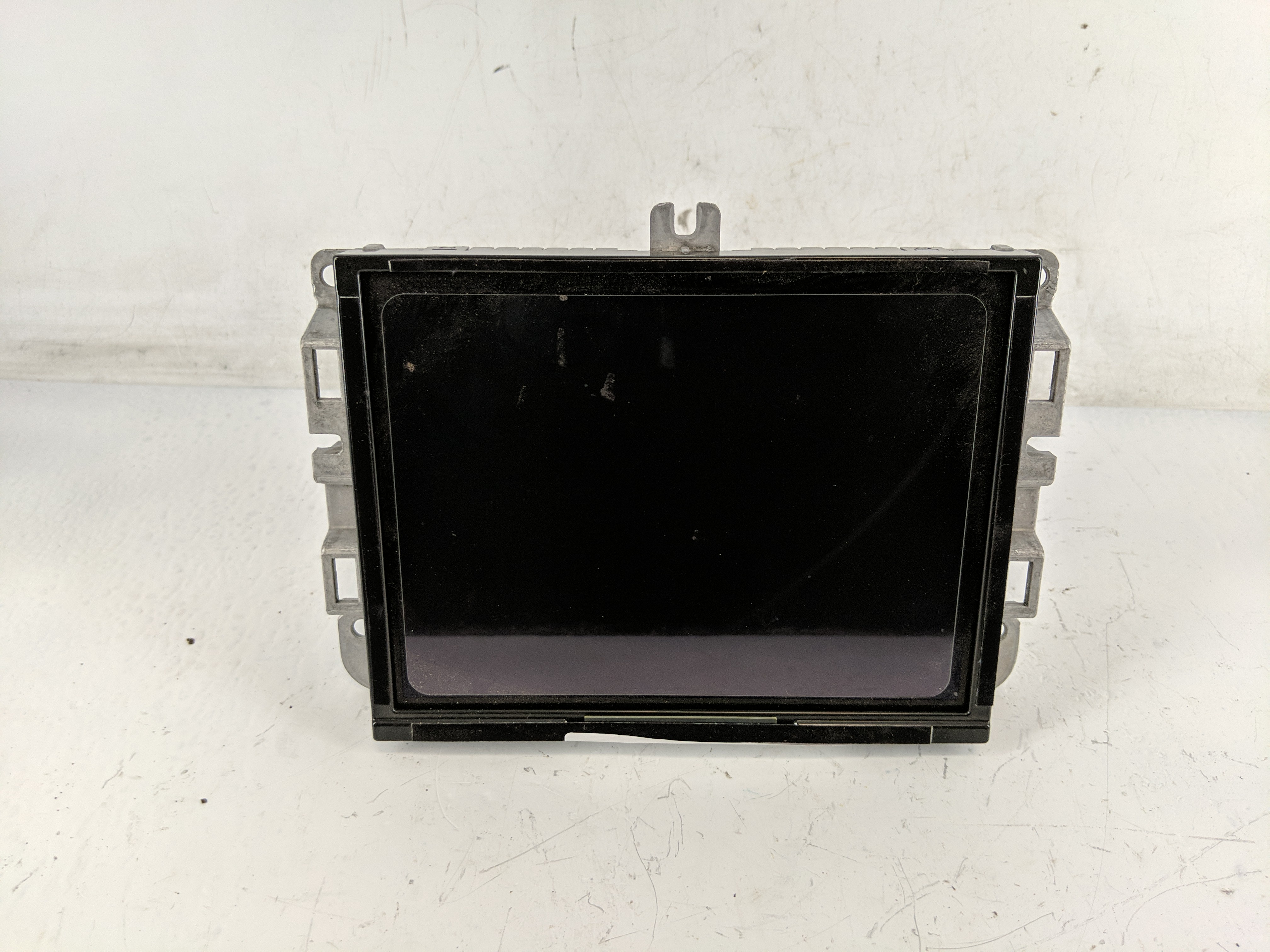 2018 Jeep Compass Am Fm Cd Player Radio Receiver 1218982 - Oemusedautoparts1.com