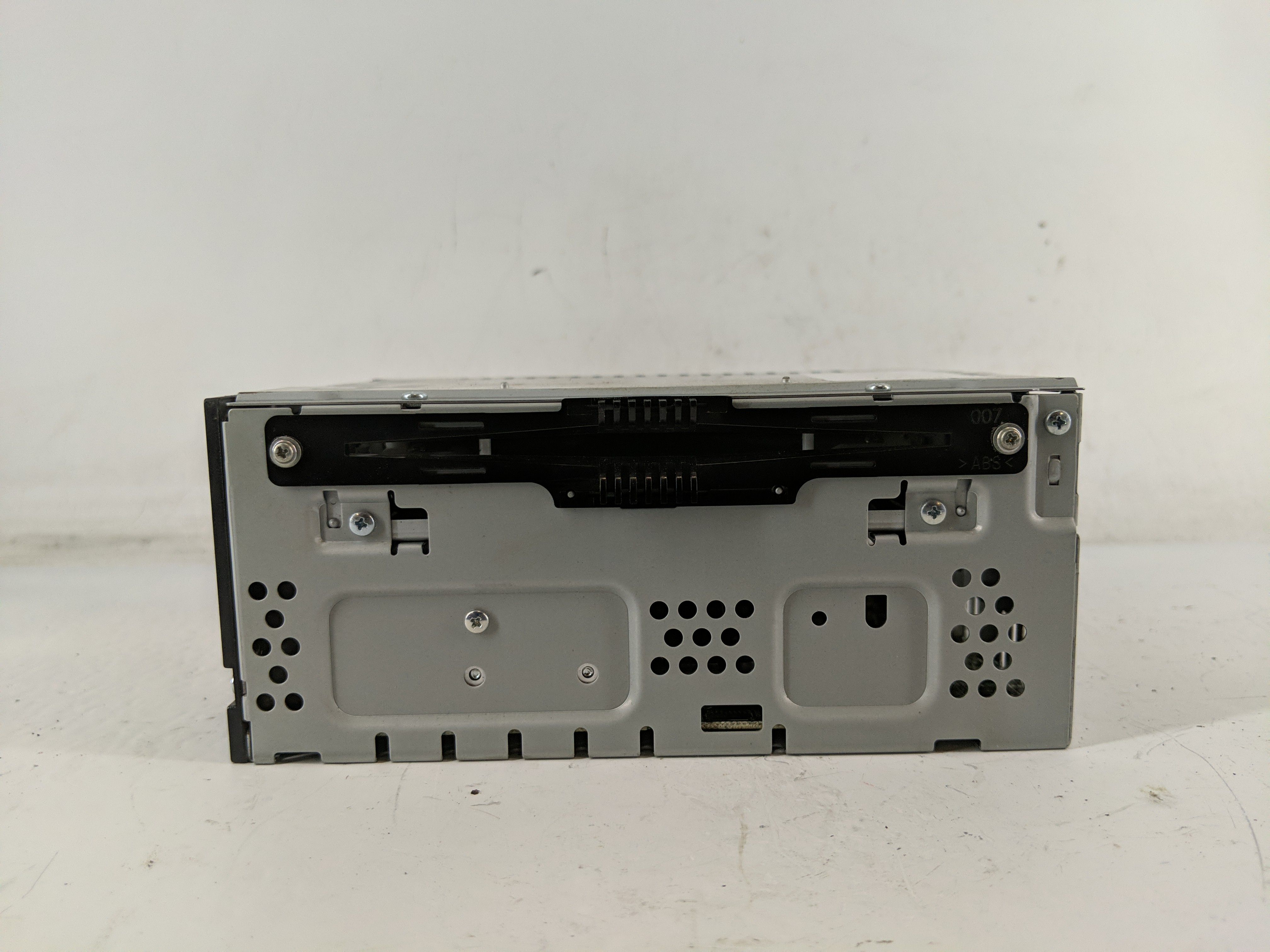 2015-2019 Ford Escape Am Fm Cd Player Radio Receiver 1219006 - Oemusedautoparts1.com