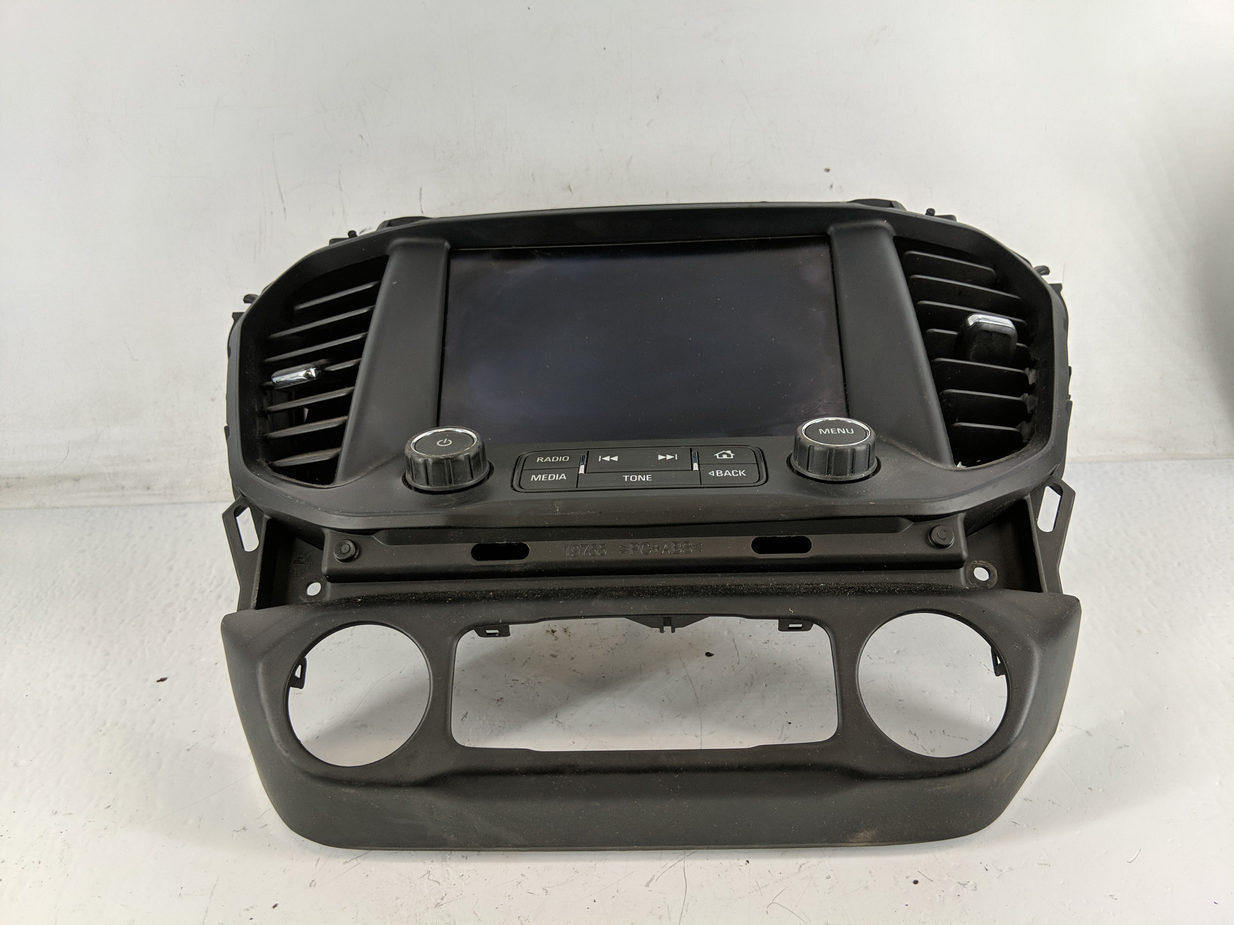 2018-2019 Gmc Acadia Am Fm Cd Player Radio Receiver 1219015 - Oemusedautoparts1.com