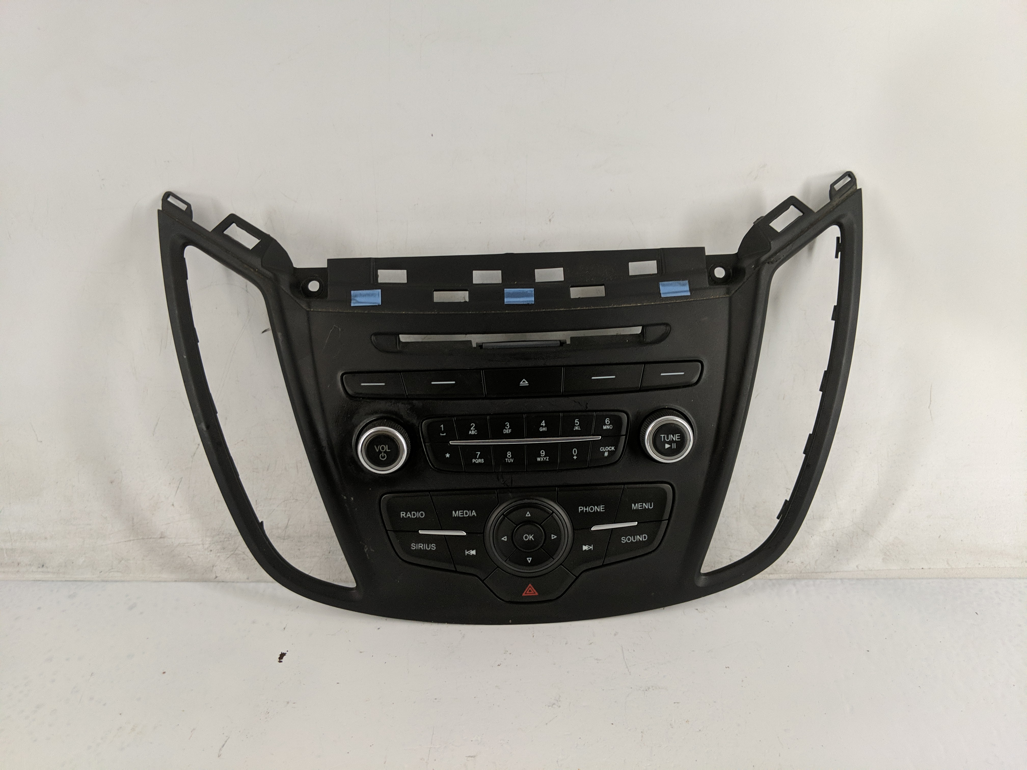 2017-2019 Ford Escape Radio Control Panel 1219029 - Oemusedautoparts1.com