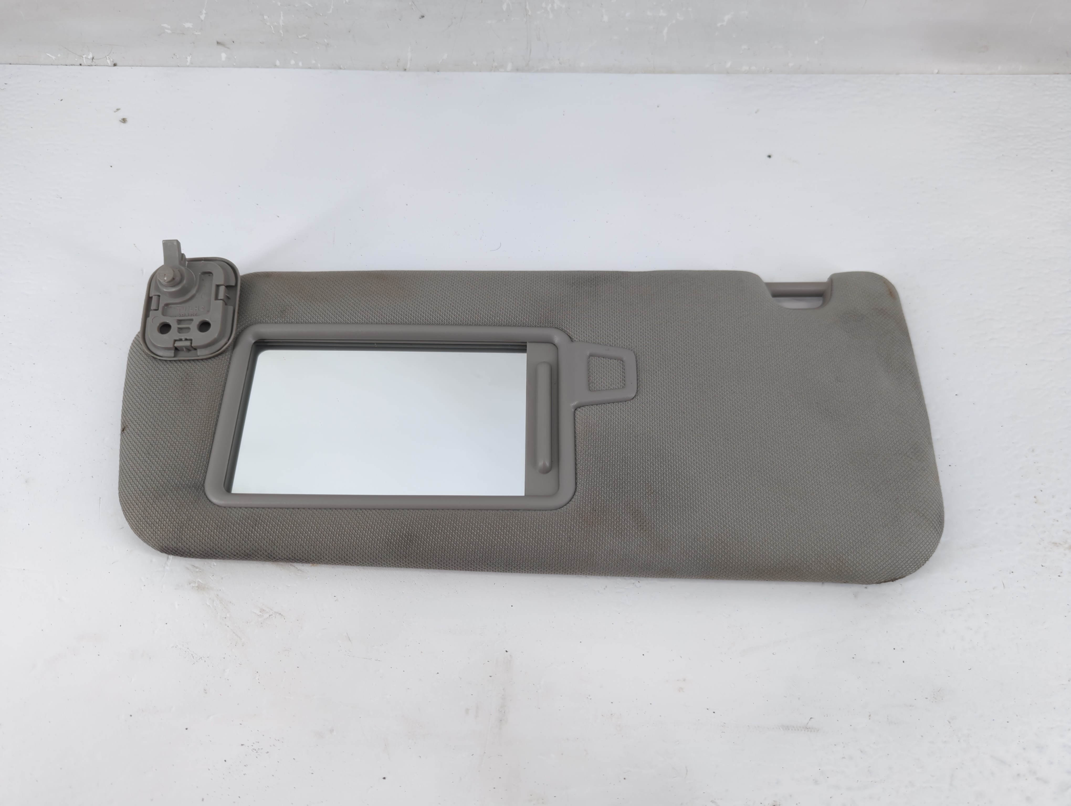 2019-2021 Hyundai Santa Fe Passenger Sun Visor Mirror Right Sunvisor 1219078 - Oemusedautoparts1.com