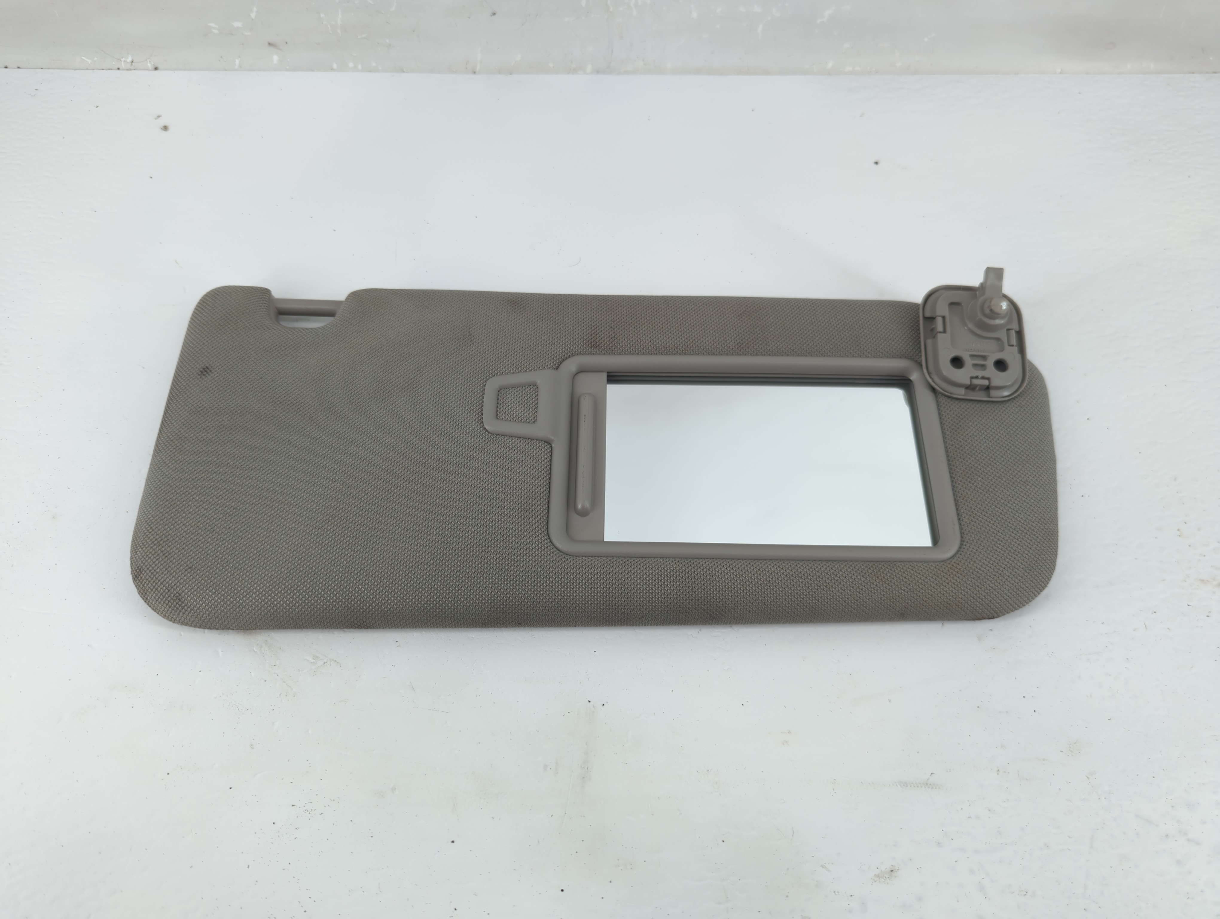 2019-2021 Hyundai Santa Fe Driver Sun Visor Mirror Left Sunvisor Gray 1219079 - Oemusedautoparts1.com