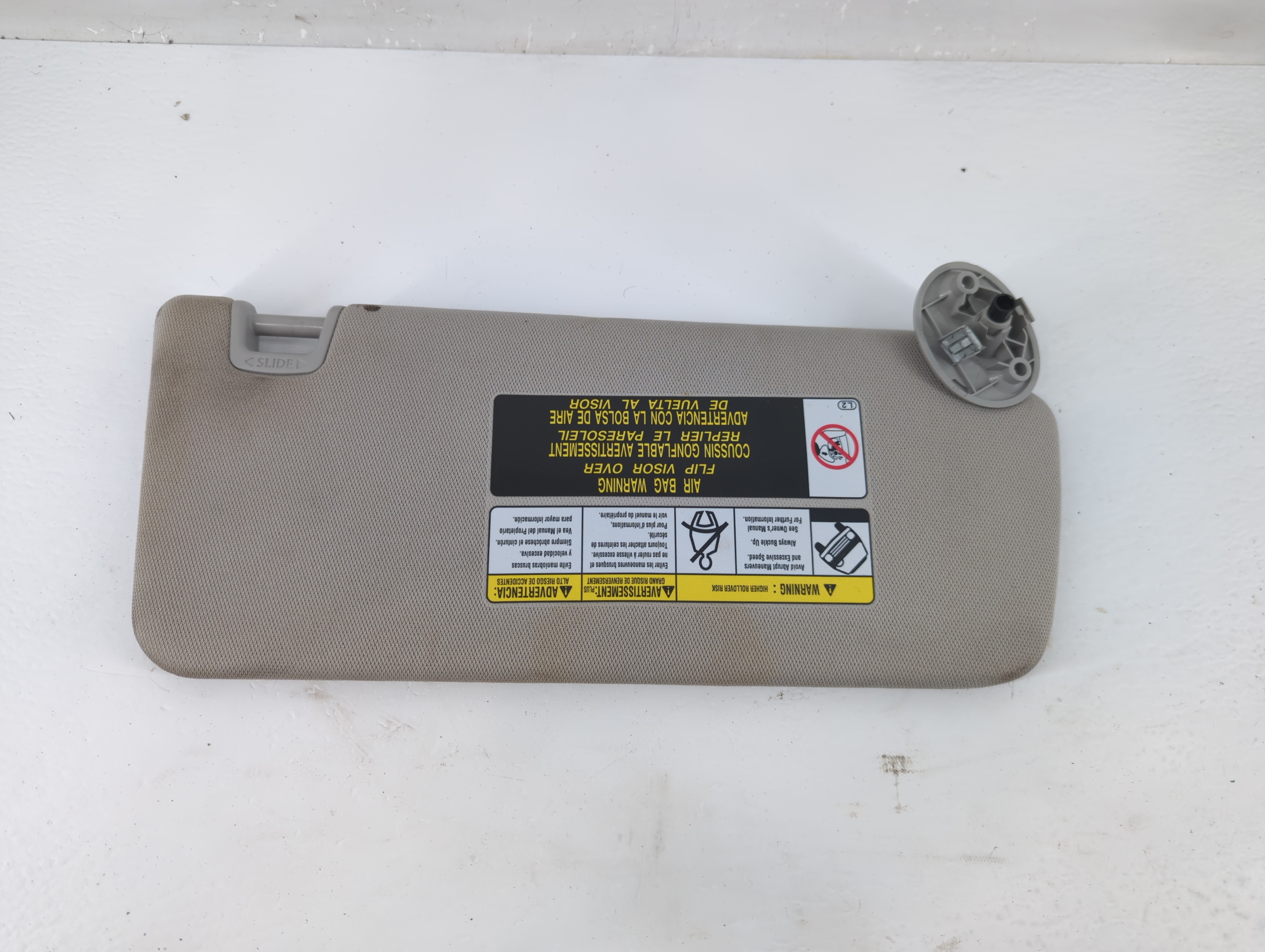 2016-2022 Toyota Tacoma Passenger Sun Visor Mirror Right Sunvisor Gray 1219088 - Oemusedautoparts1.com