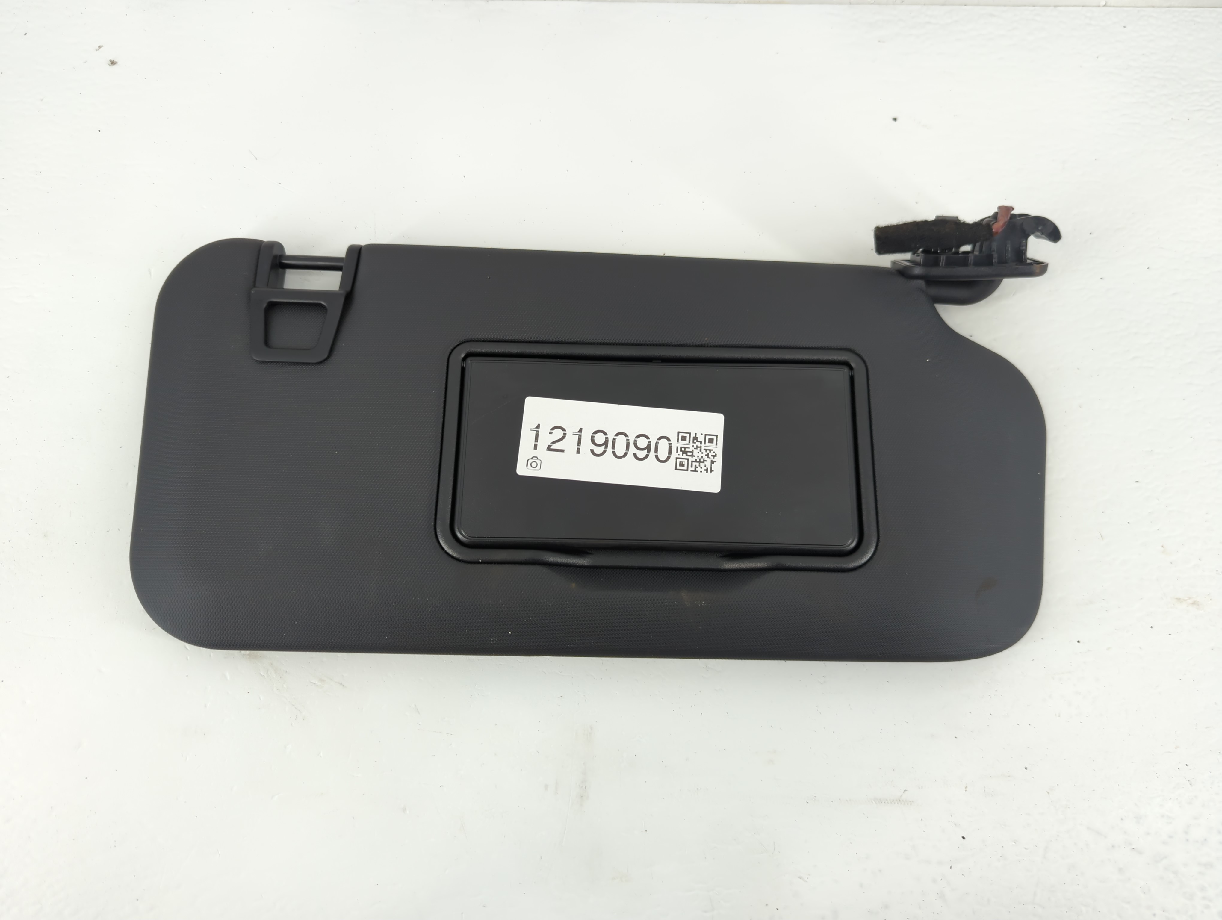 2021-2022 Ford Escape Passenger Sun Visor Mirror Right Sunvisor Black 1219090 - Oemusedautoparts1.com