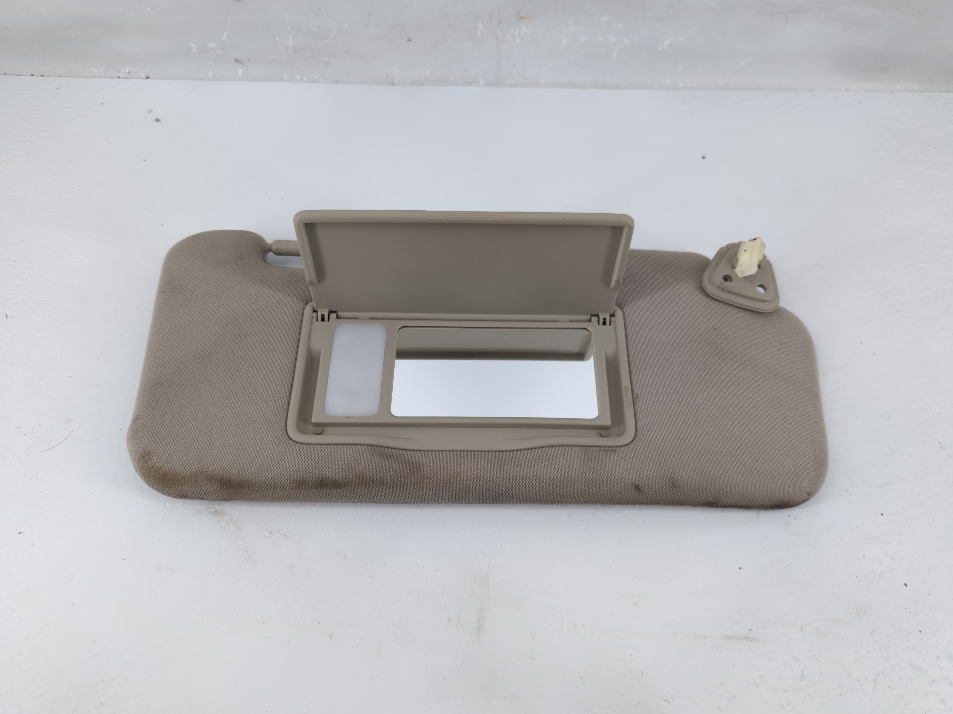 2009-2014 Nissan Murano Passenger Sun Visor Mirror Right Sunvisor Beige 1219104 - Oemusedautoparts1.com