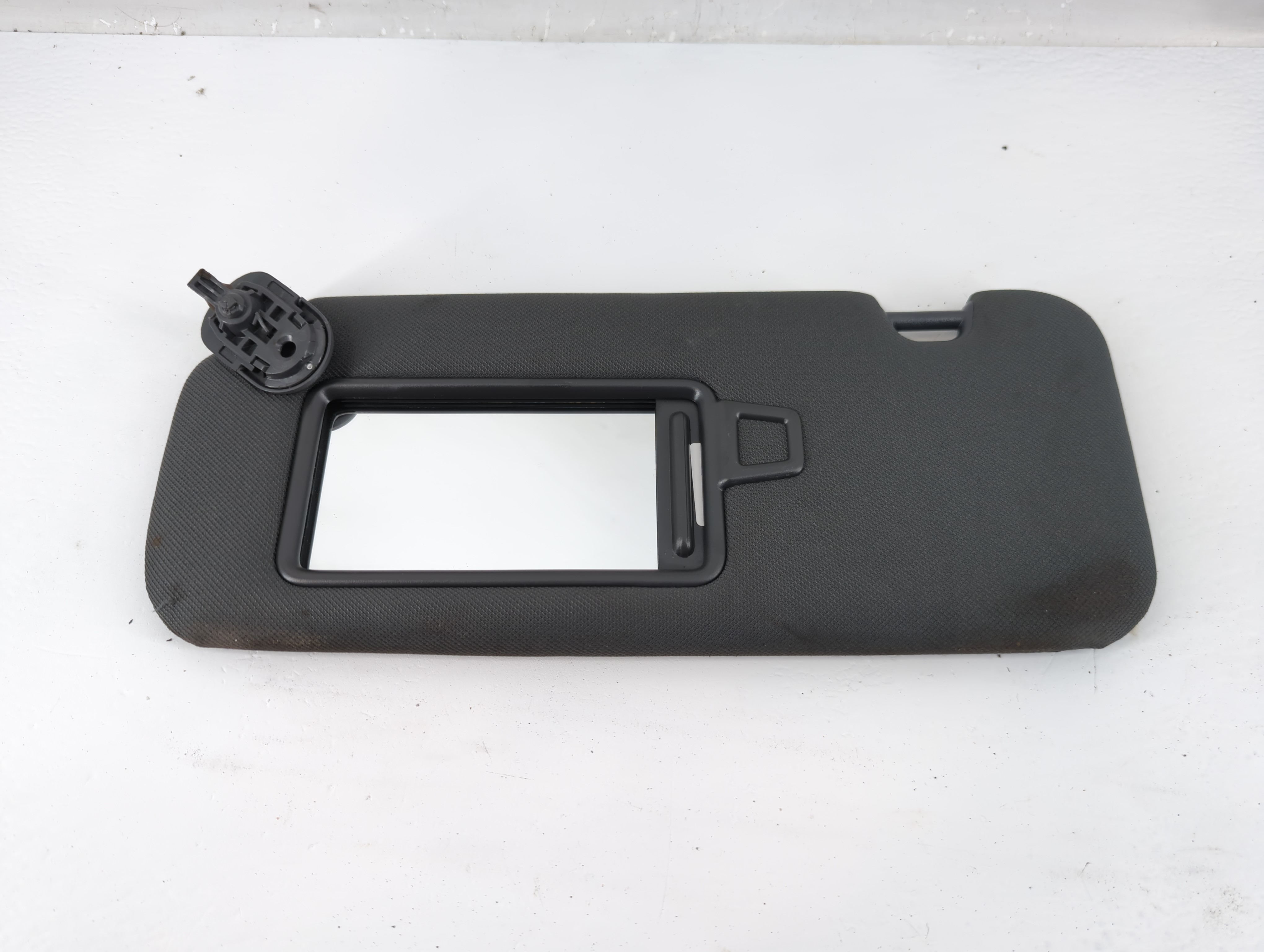2024 Hyundai Sonata Driver Sun Visor Mirror Left Sunvisor Black 1219118 - Oemusedautoparts1.com