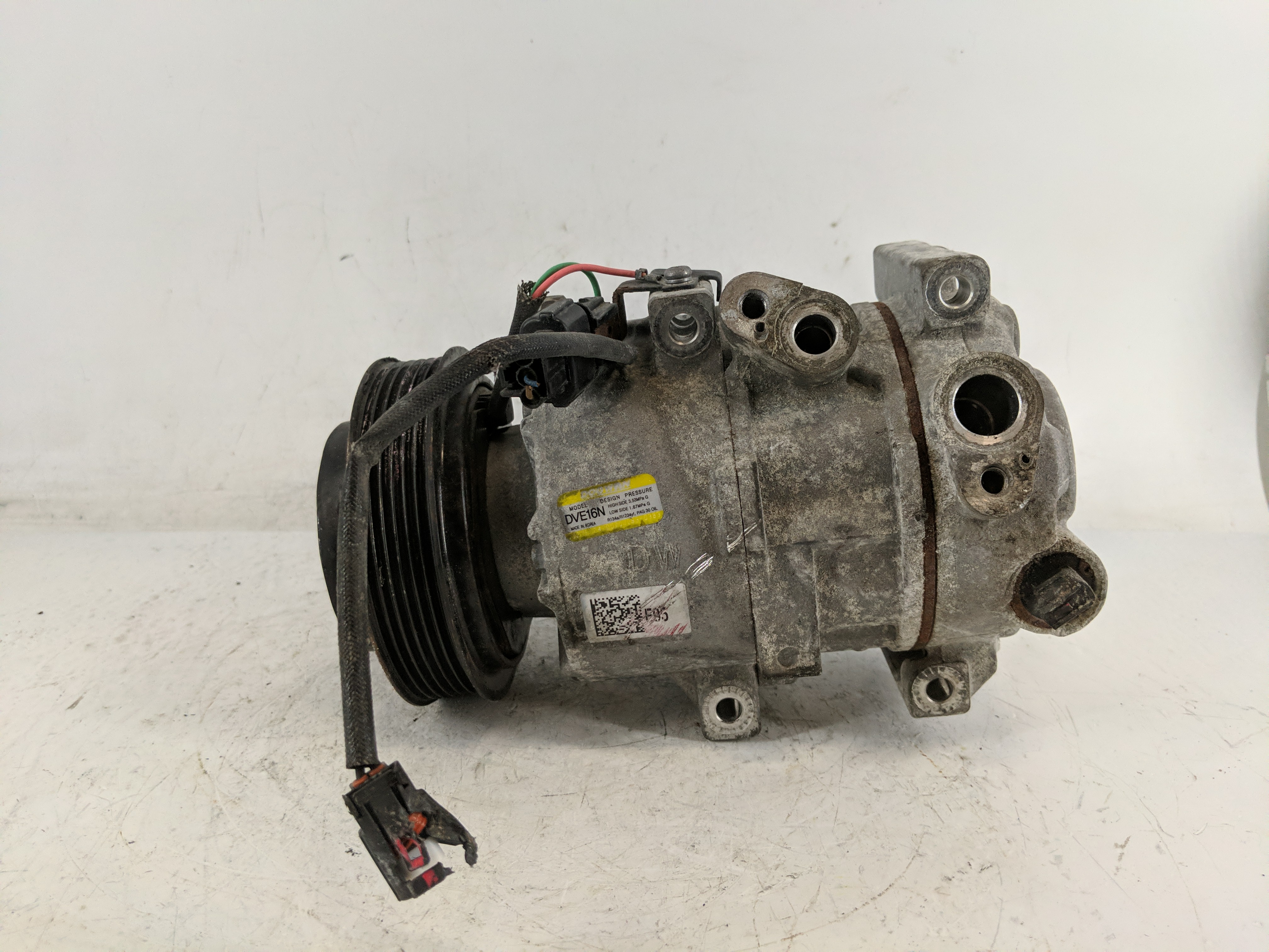 2020-2021 Kia Sportage Air Conditioning A/c Ac Compressor Oem 1219148 - Oemusedautoparts1.com