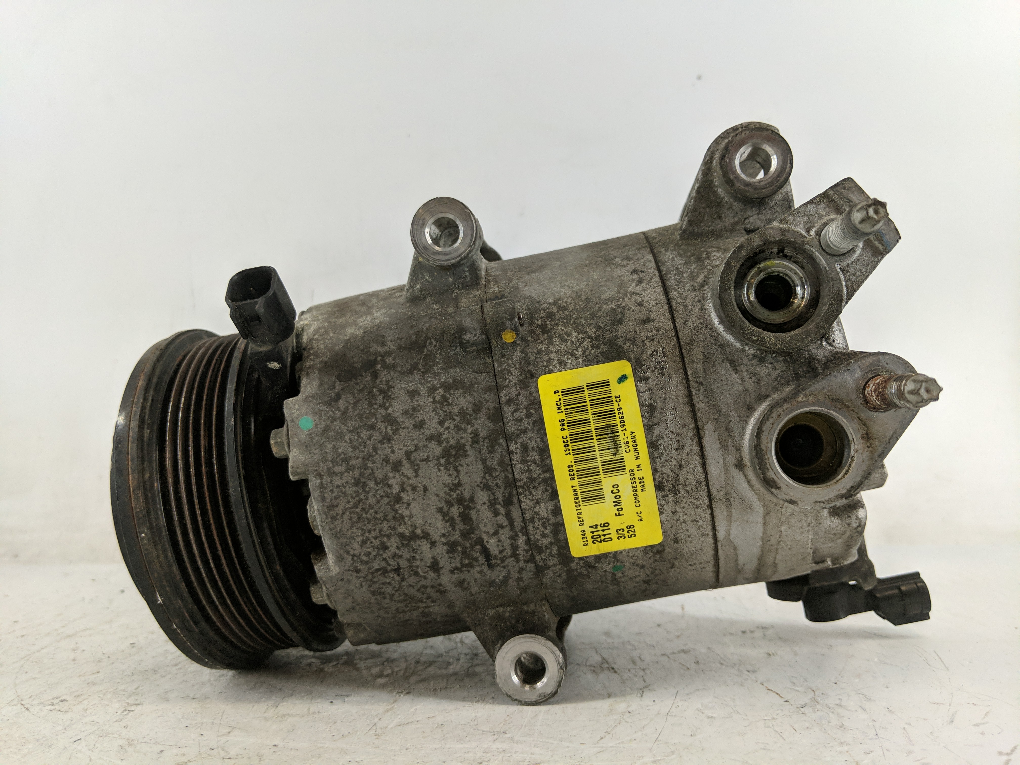 2013-2016 Ford Escape Air Conditioning A/c Ac Compressor Oem 1219168 - Oemusedautoparts1.com