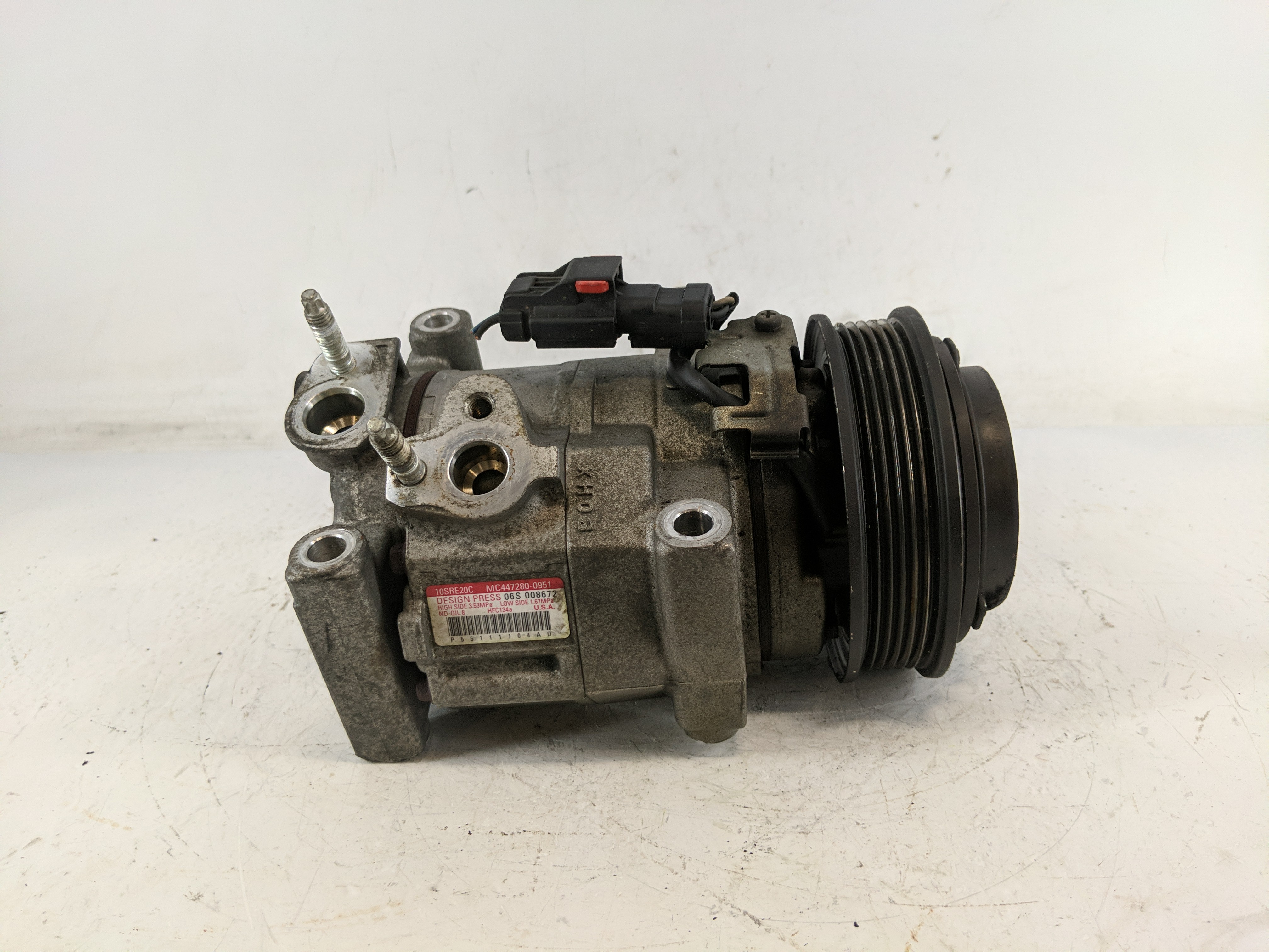 Dodge Caravan Air Conditioning A/c Ac Compressor Oem 1219201 - Oemusedautoparts1.com