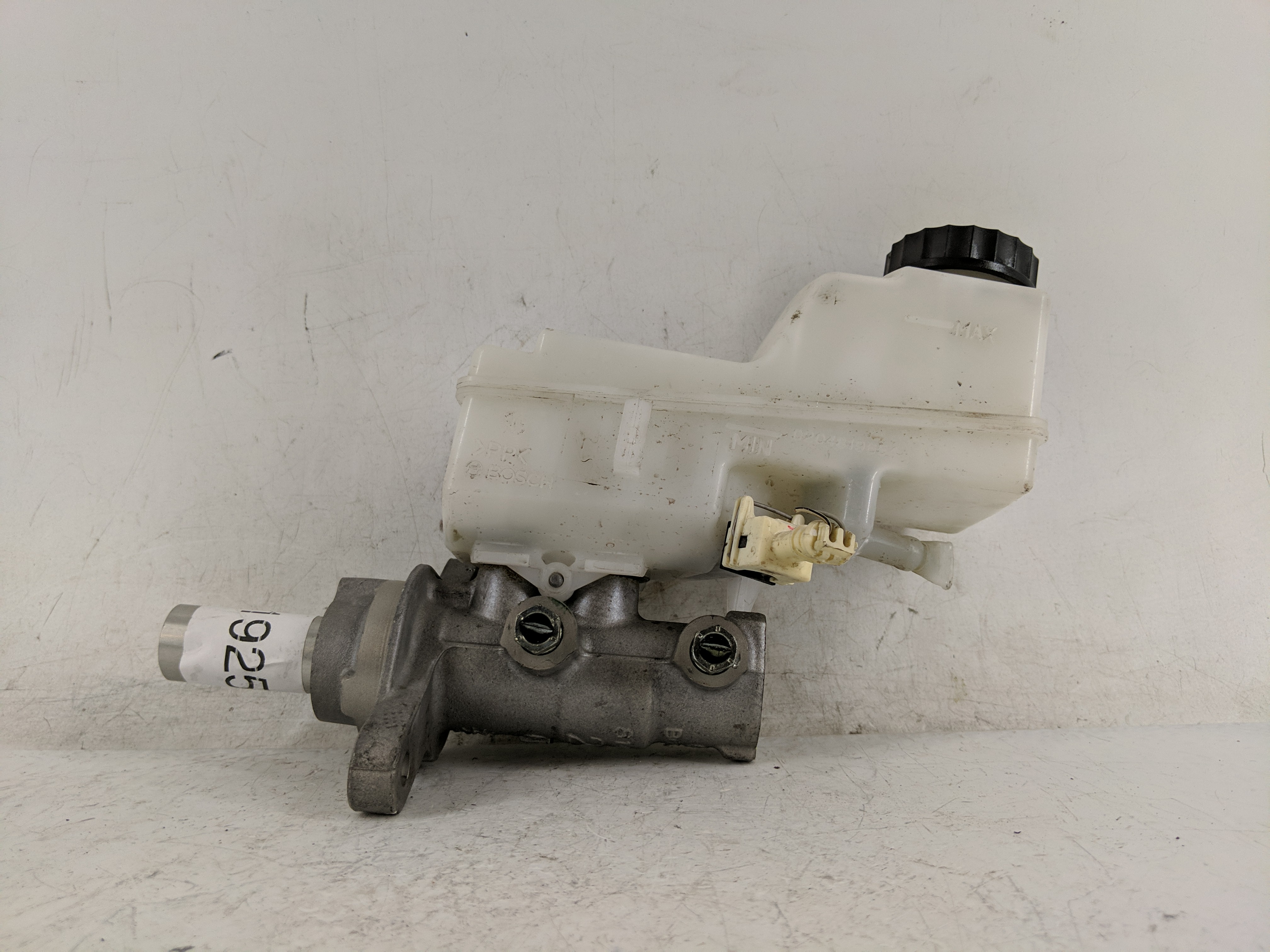 2018-2022 Toyota C-hr Brake Master Cylinder 1219251 - Oemusedautoparts1.com