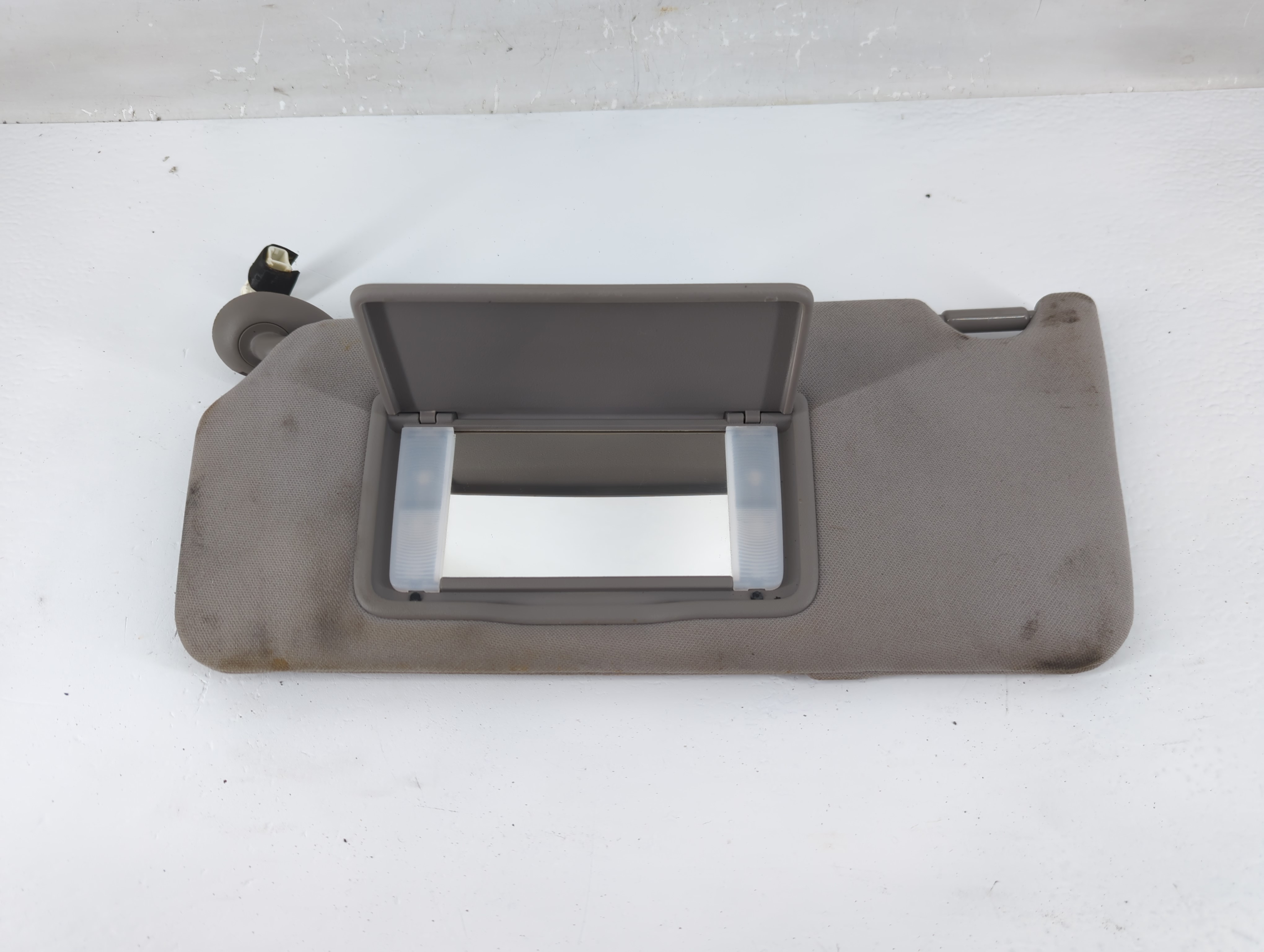 2008-2009 Honda Accord Driver Sun Visor Mirror Left Sunvisor Gray 1219284 - Oemusedautoparts1.com