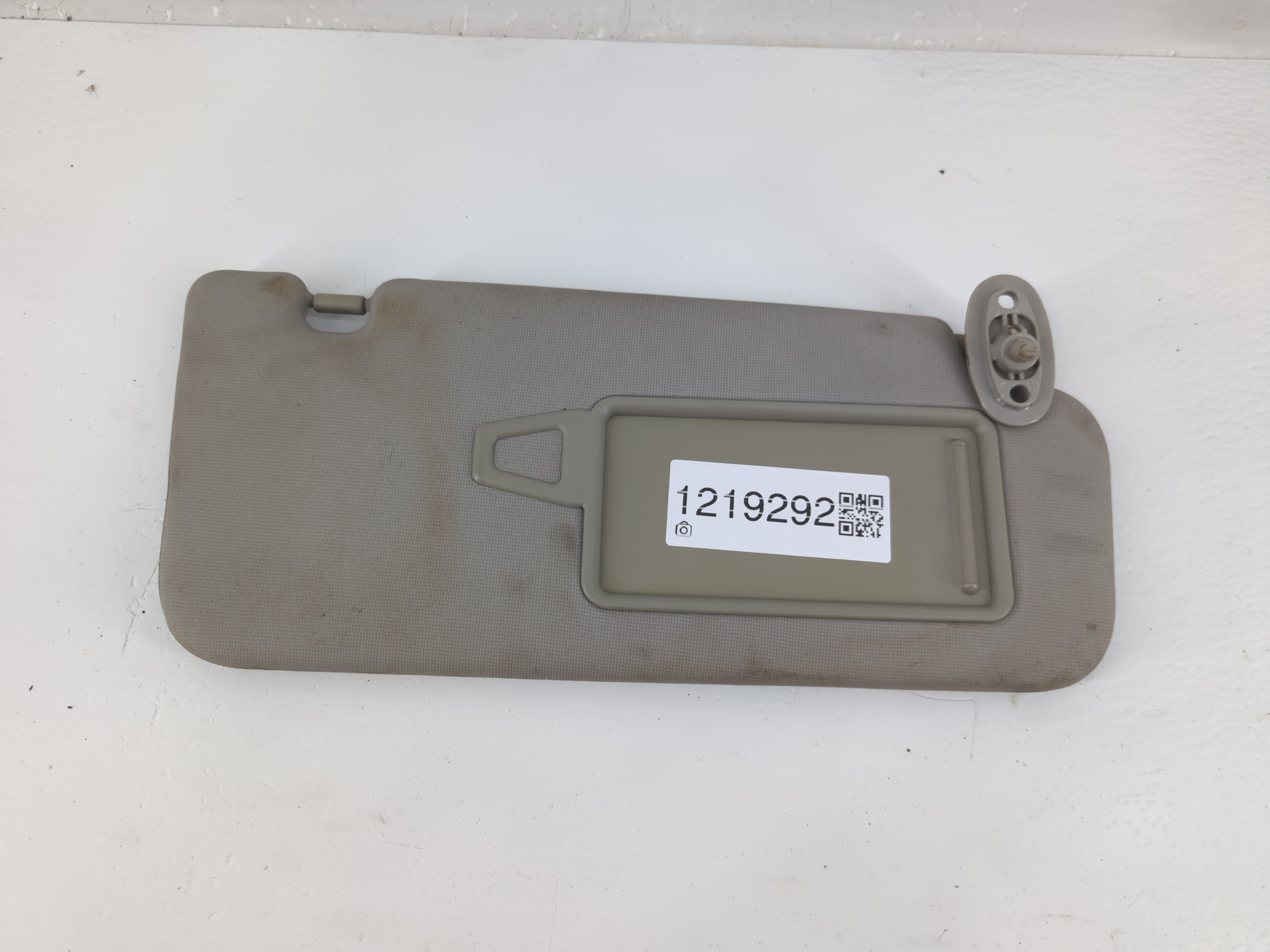 2010-2013 Kia Forte Passenger Sun Visor Mirror Right Sunvisor Gray 1219292 - Oemusedautoparts1.com