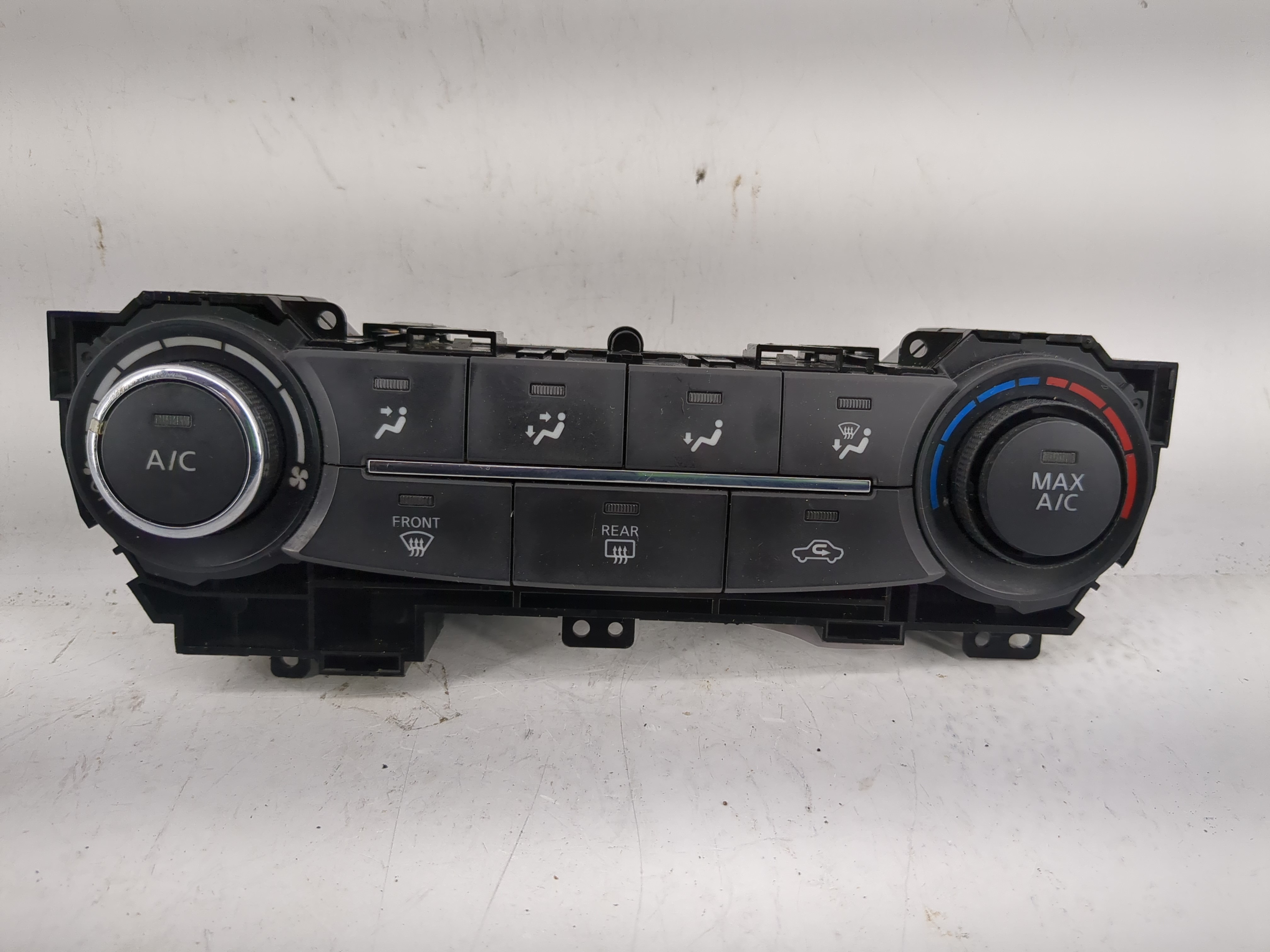 2015-2017 Nissan Sentra Ac Heater Roof Climate Control 275004at2a 1219331 - Oemusedautoparts1.com