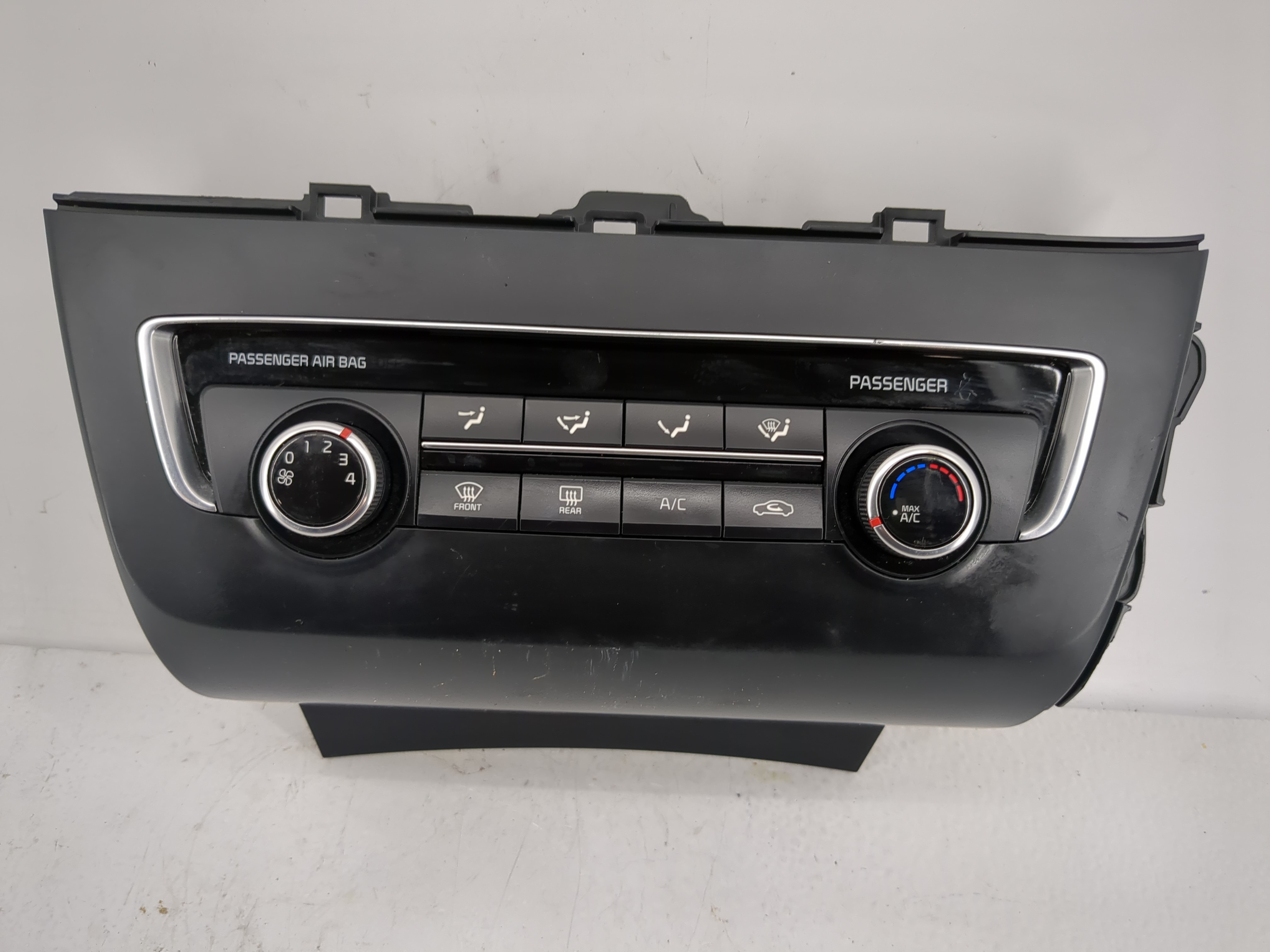 2016-2018 Kia Optima Ac Heater Roof Climate Control Temperature Oem 1219341 - Oemusedautoparts1.com