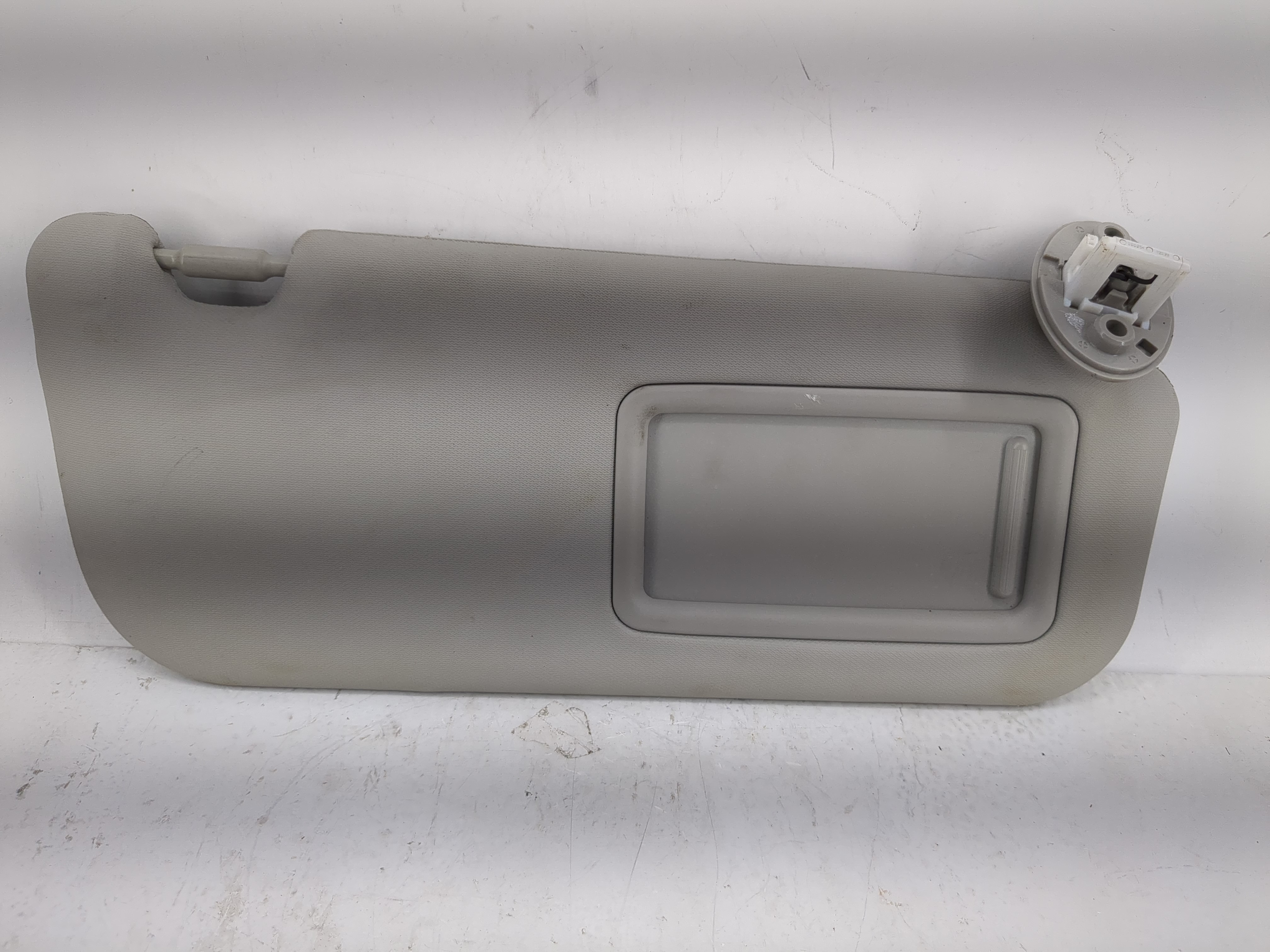 Toyota Corolla Passenger Sun Visor Mirror Right Sunvisor Gray 1219360 - Oemusedautoparts1.com