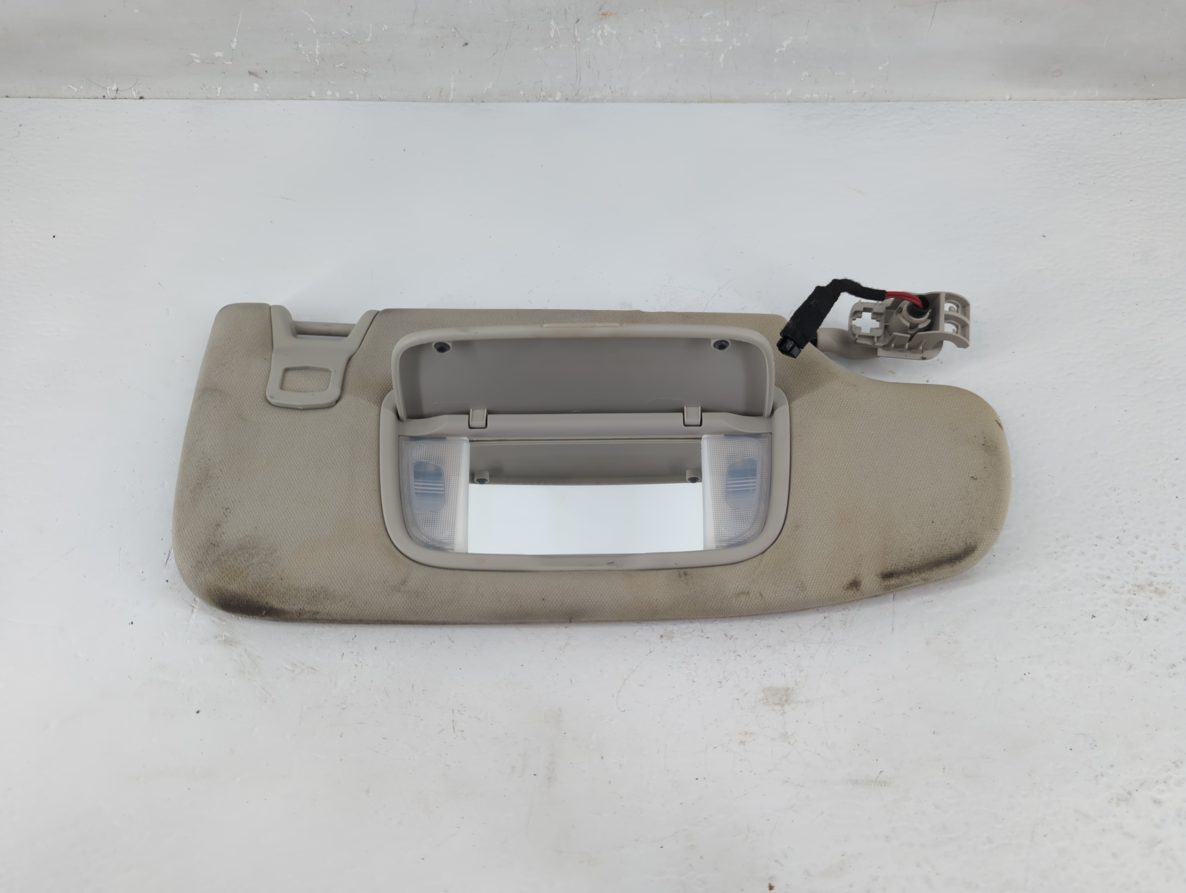 2013-2014 Ford Fusion Passenger Sun Visor Mirror Right Sunvisor Grey 1219368 - Oemusedautoparts1.com