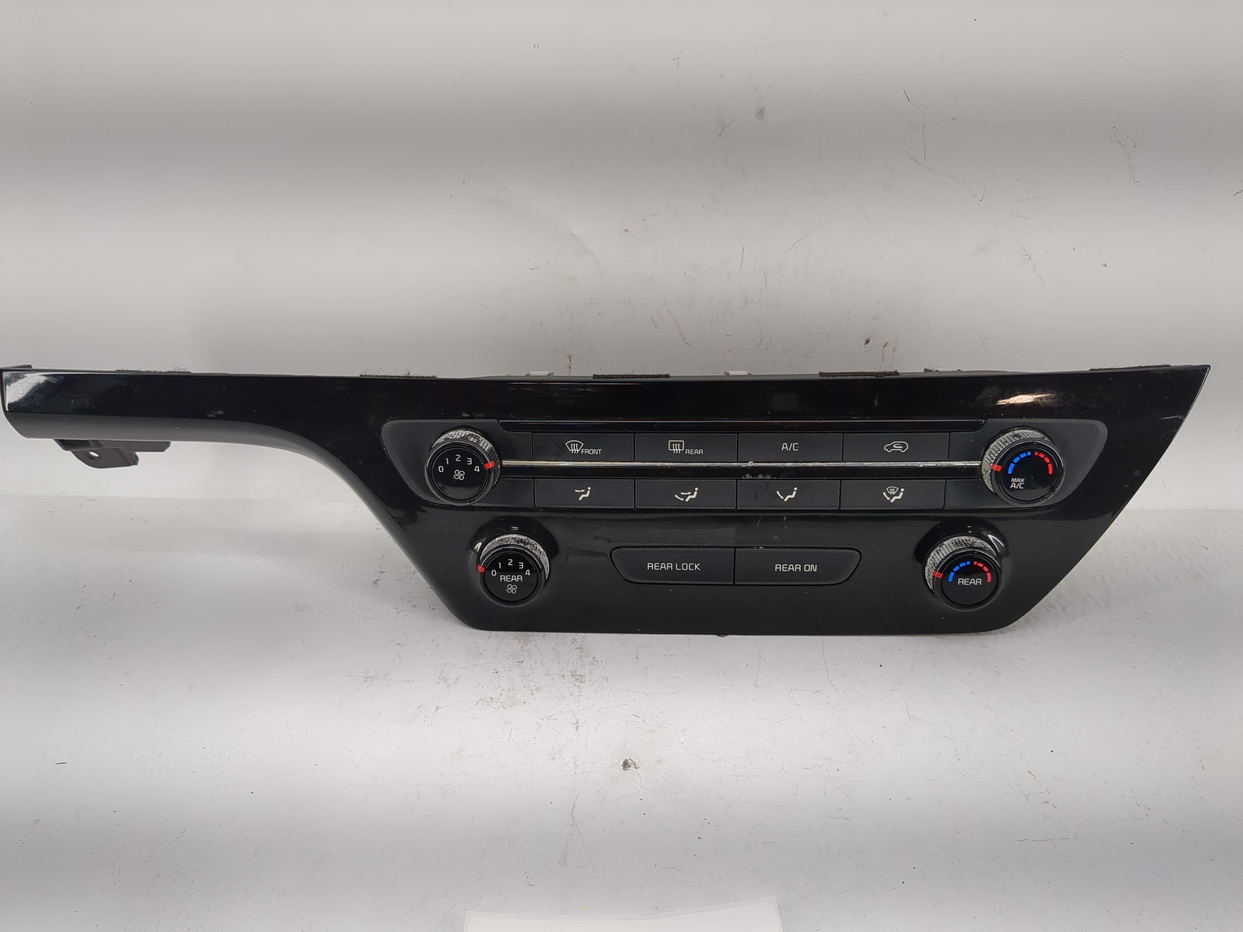 2016-2020 Kia Sedona Ac Heater Climate Control 97250-a9140 1219388 - Oemusedautoparts1.com