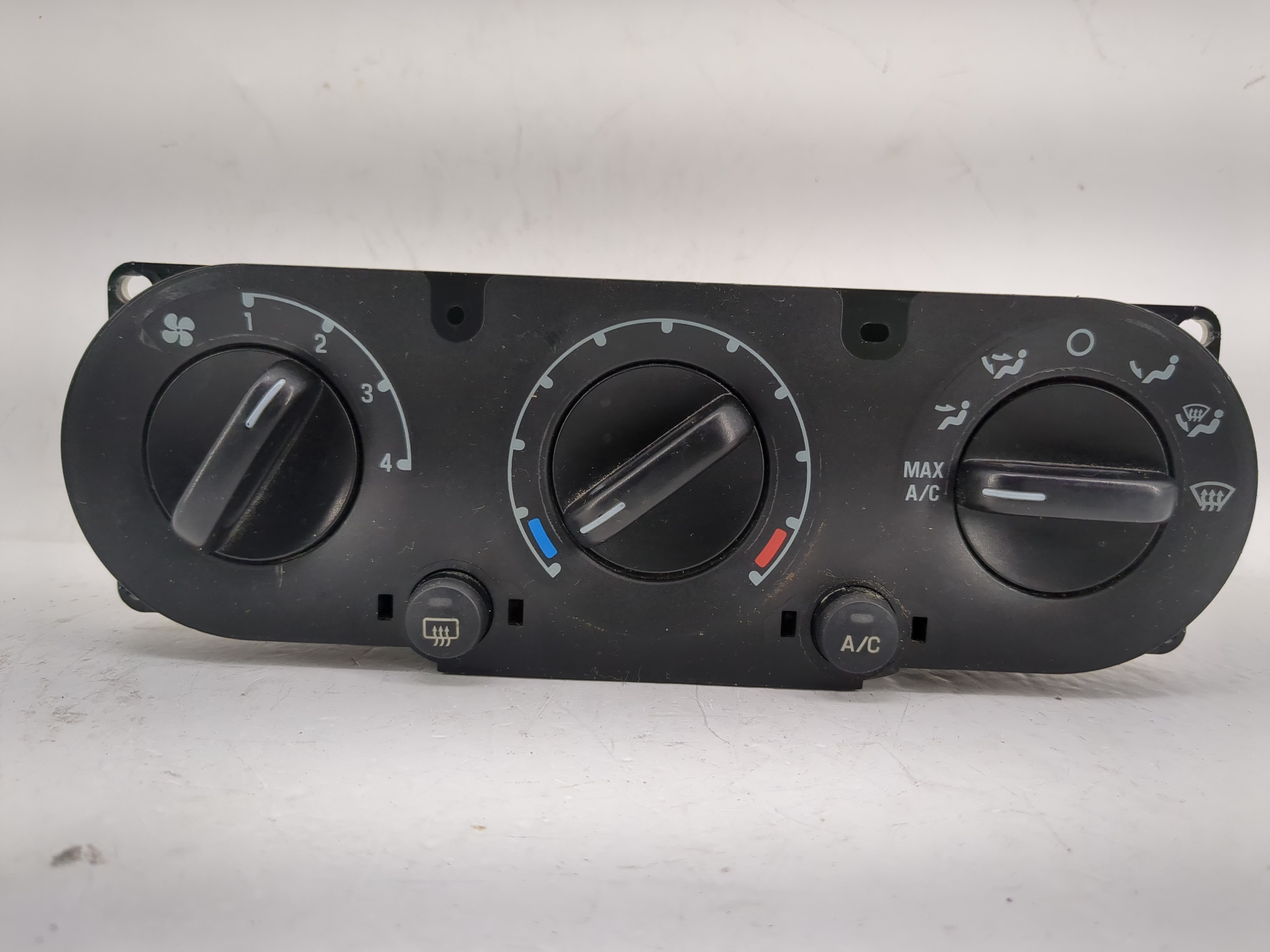 2002-2006 Ford Explorer Ac Heater Roof Climate Control 1219395 - Oemusedautoparts1.com