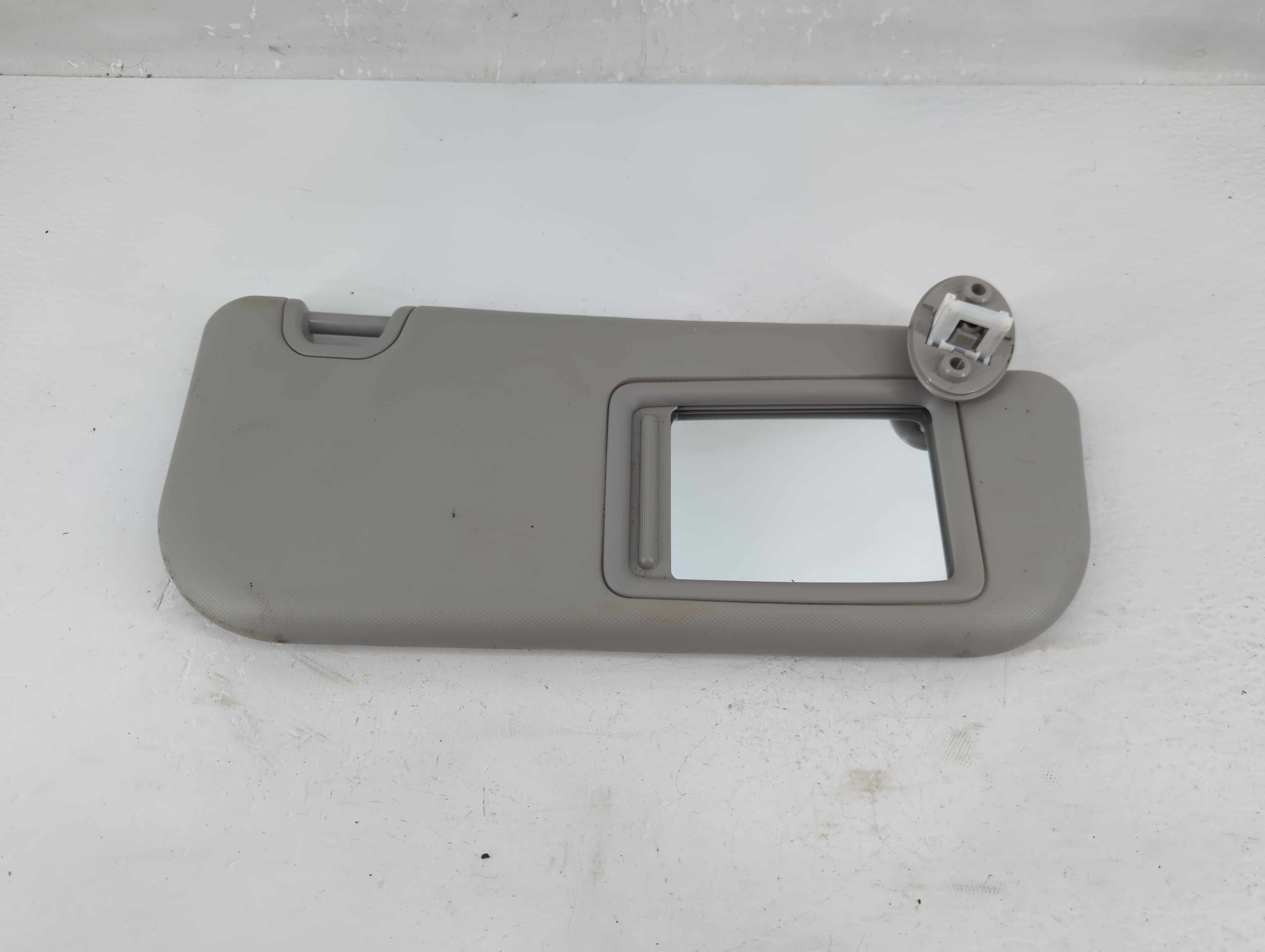 2019-2022 Toyota Rav4 Passenger Sun Visor Mirror Right Sunvisor Grey 1219416 - Oemusedautoparts1.com
