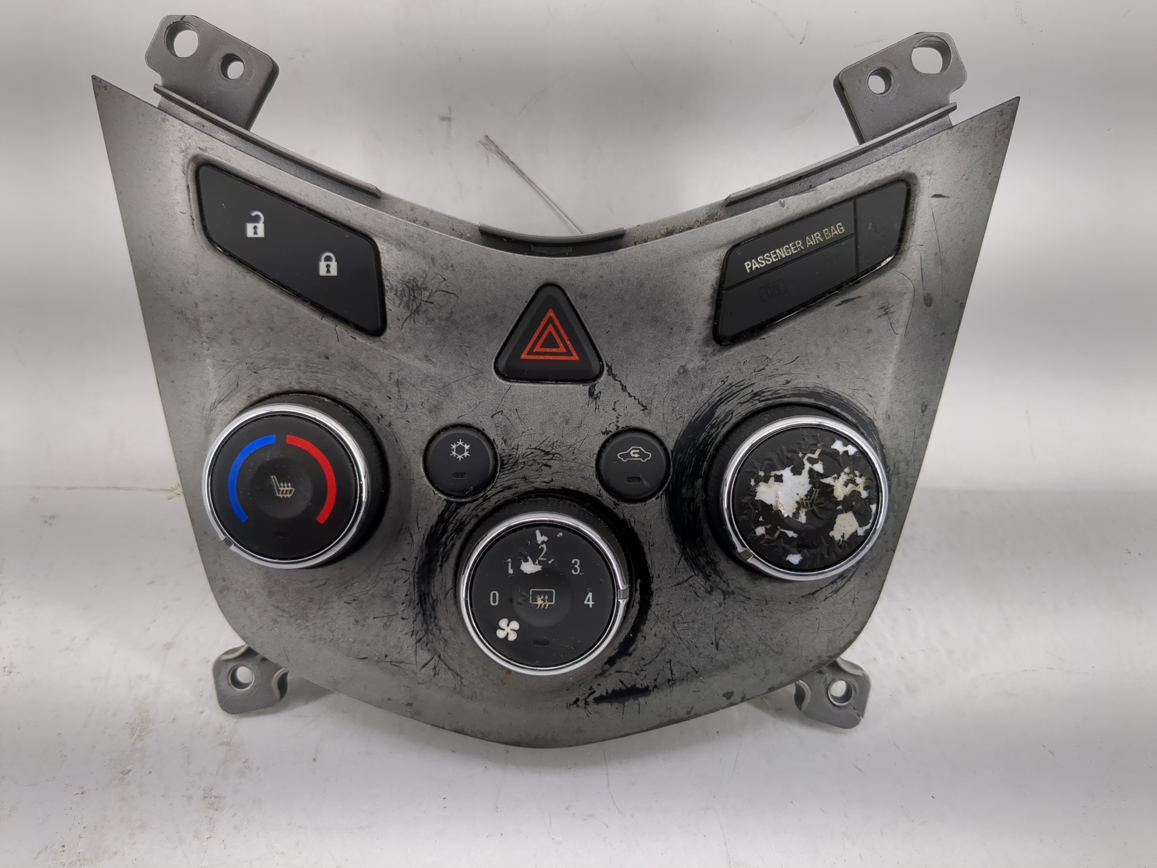 2017-2019 Chevrolet Sonic Ac Heater Roof Climate Control 1219459 - Oemusedautoparts1.com