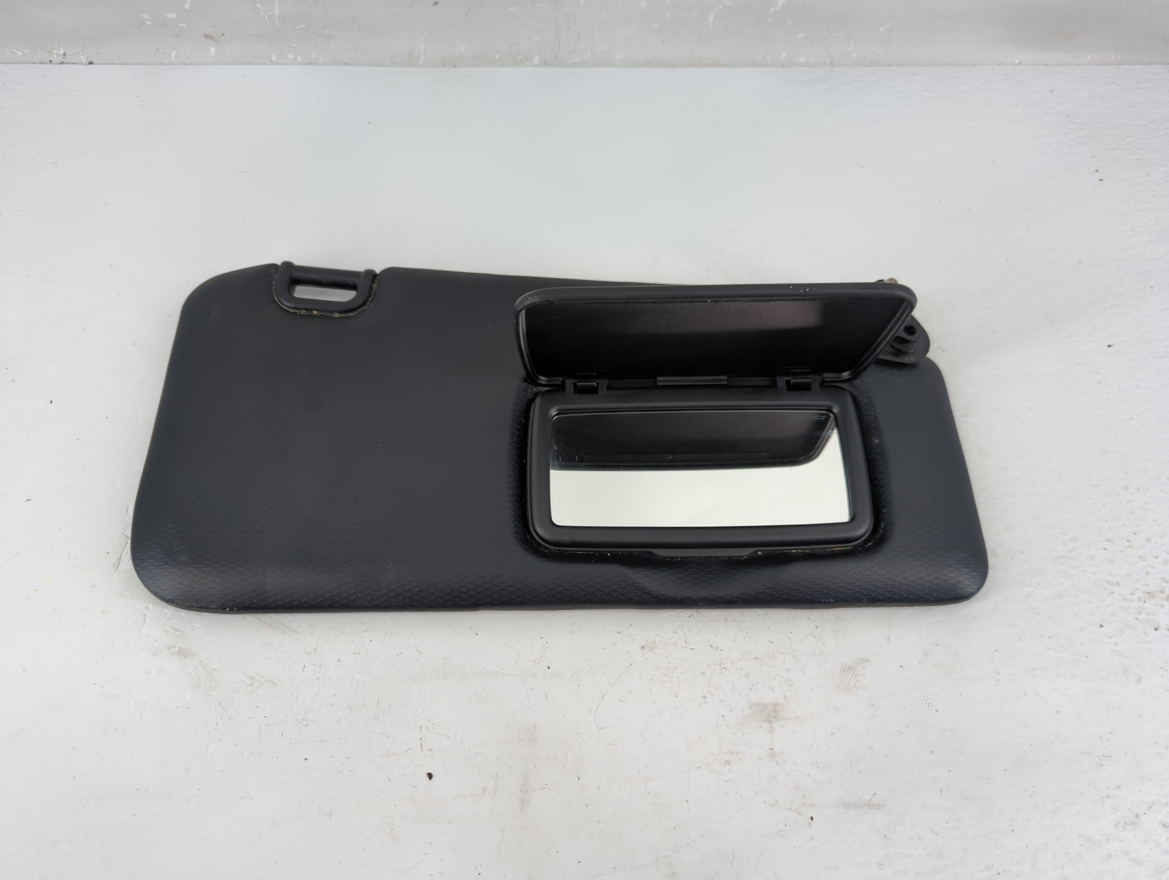 2017-2020 Toyota 86 Passenger Sun Visor Mirror Right Sunvisor Black 1219469 - Oemusedautoparts1.com