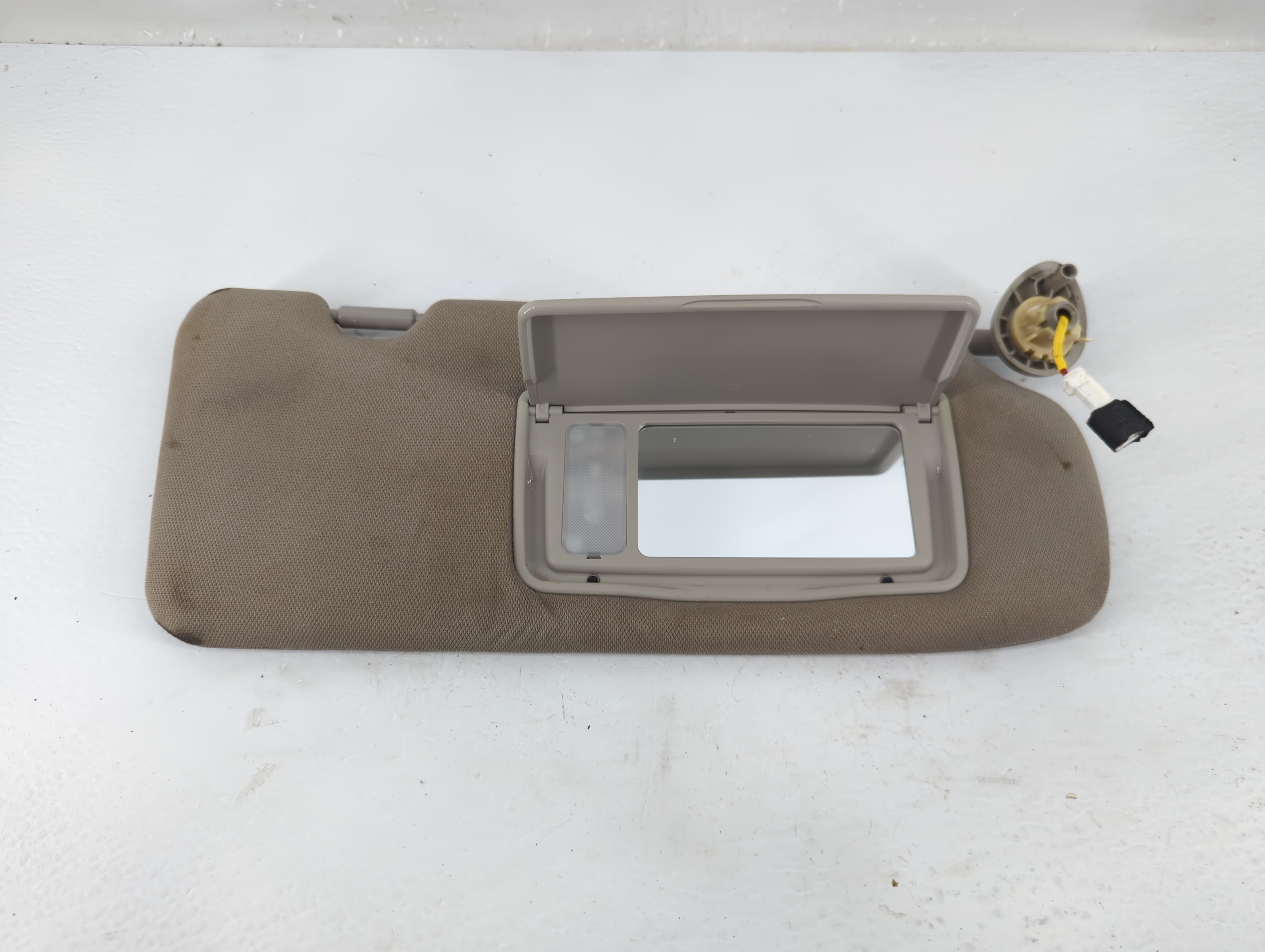 2023 Honda Cr-v Passenger Sun Visor Mirror Right Sunvisor Light Beige 1219480 - Oemusedautoparts1.com