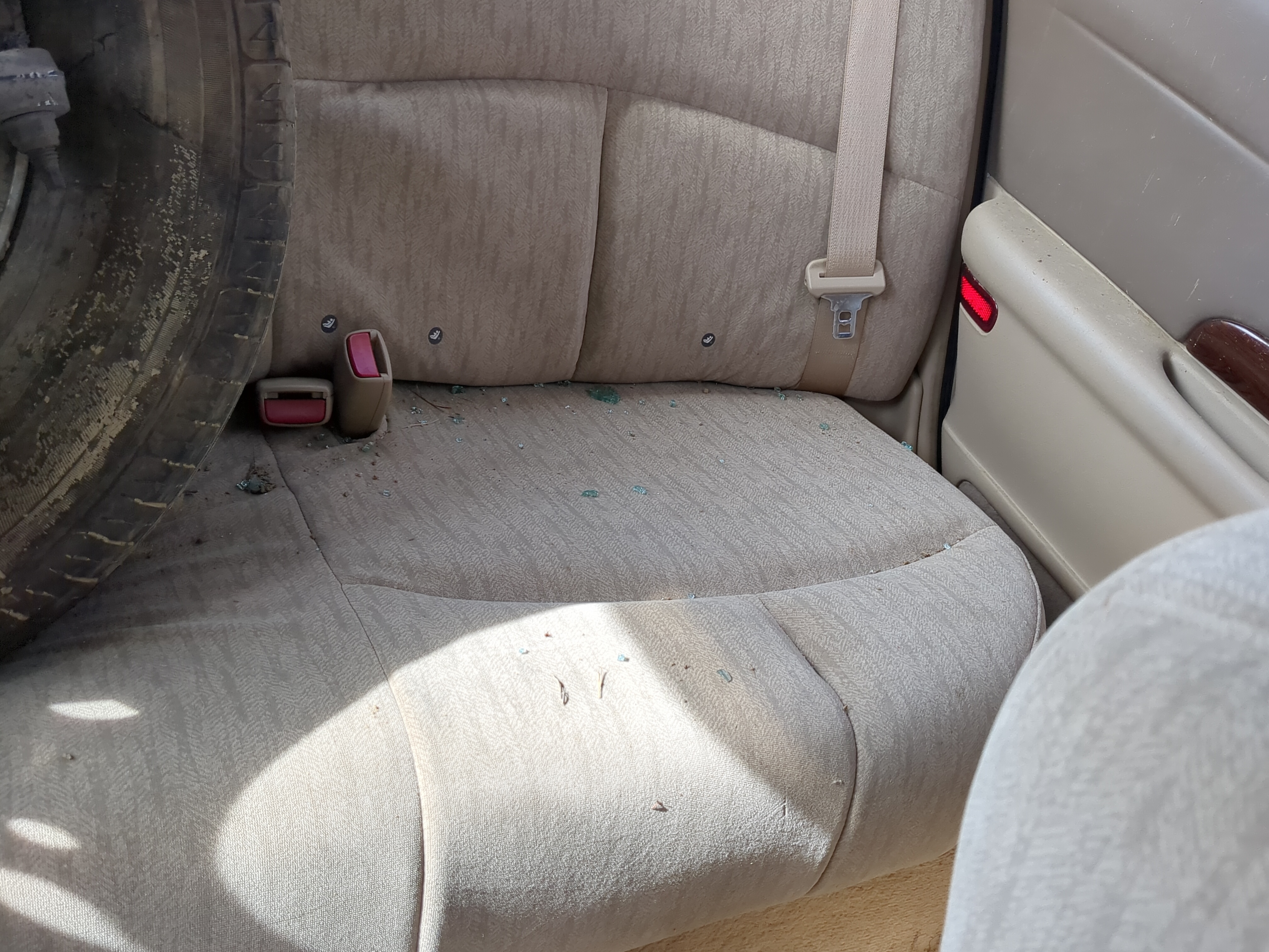 2005 Buick Lesabre Rear Seat Oem 1219618 - Oemusedautoparts1.com