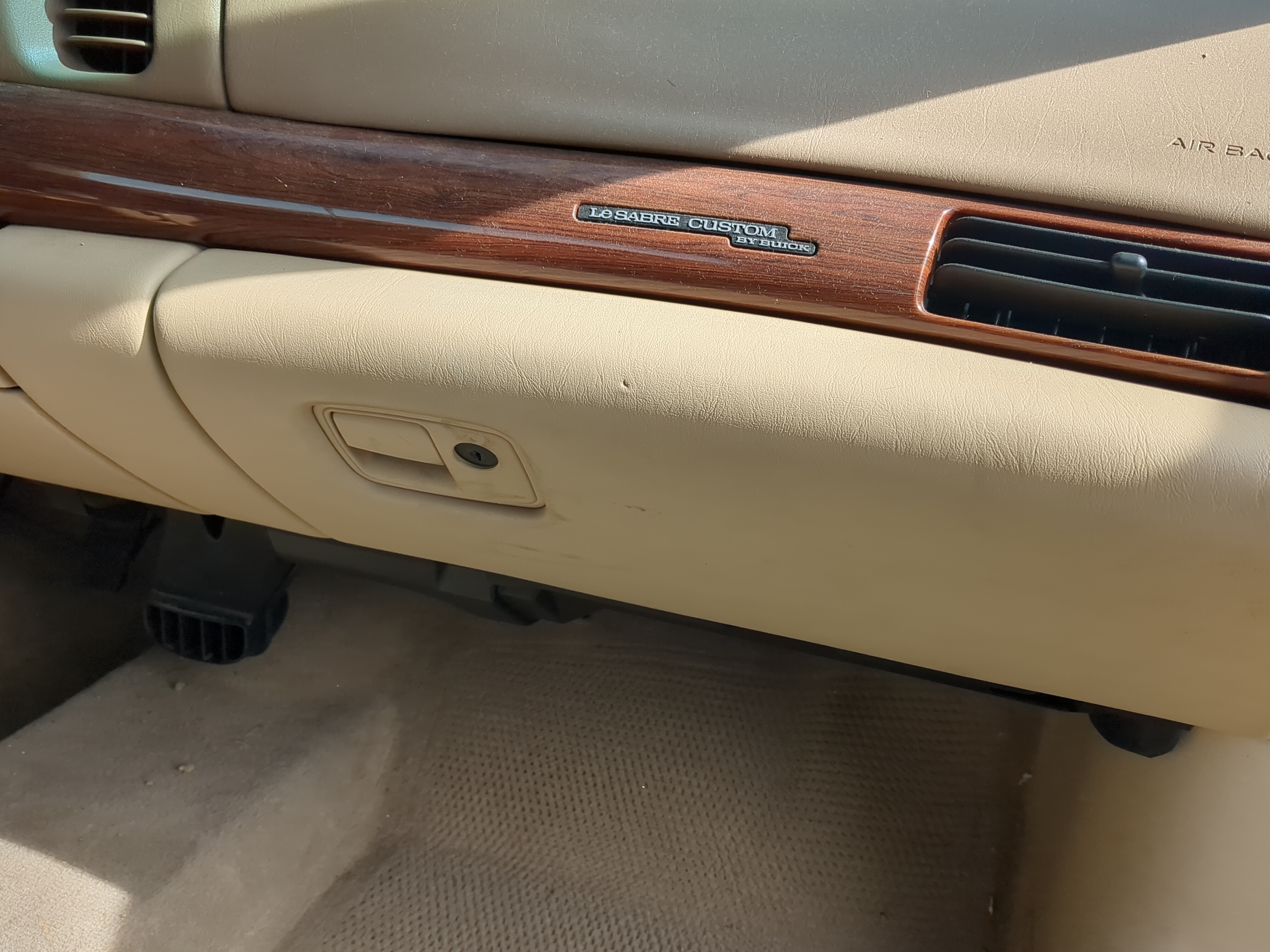 2005 Buick Lesabre Passenger Glove Box Door Storage Compartment 1219623 - Oemusedautoparts1.com