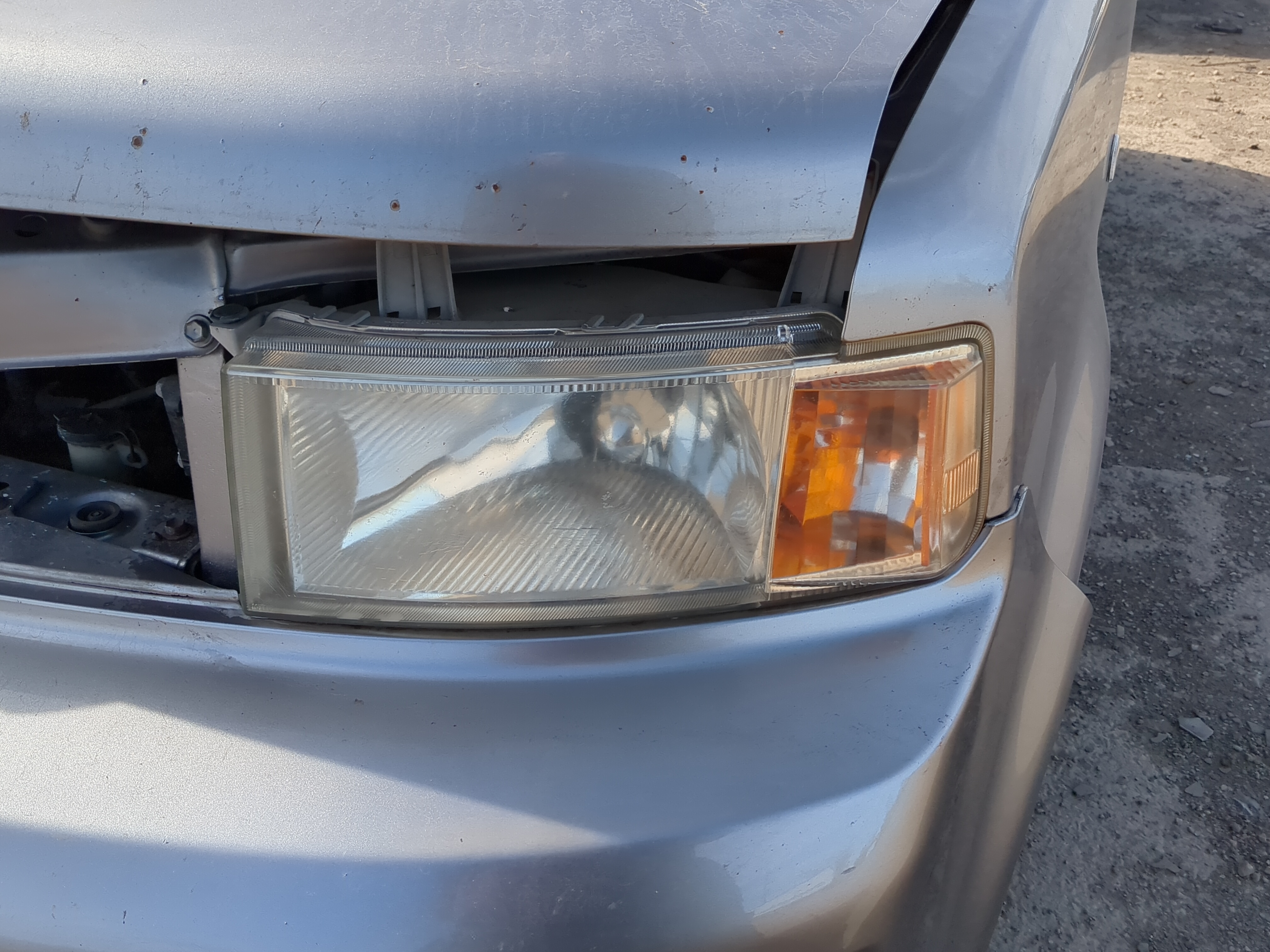 2004-2006 Scion Xb Driver Left Oem Head Light Headlight Lamp 1219734 - Oemusedautoparts1.com