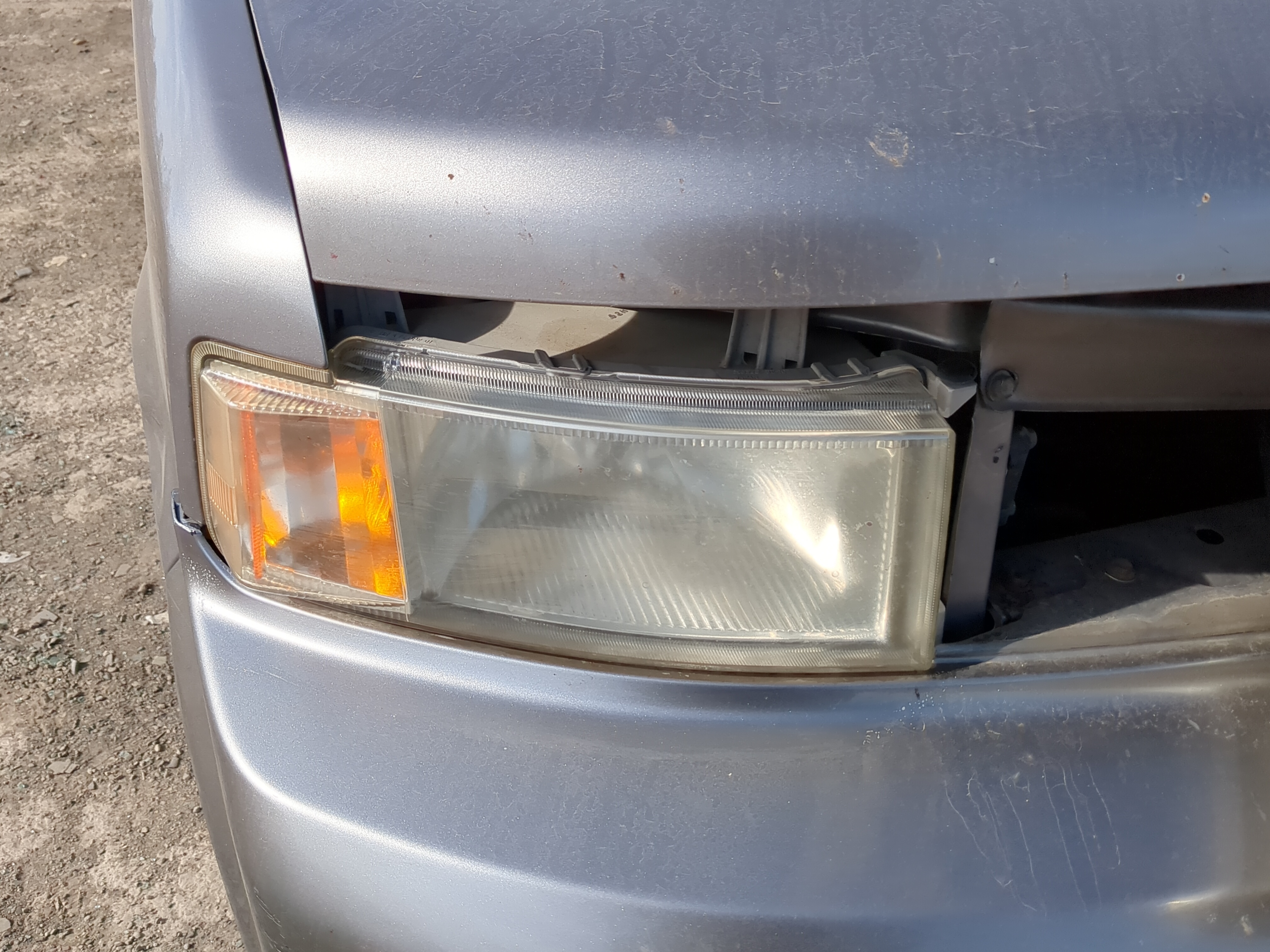 2004-2006 Scion Xb Passenger Right Oem Head Light Headlight Lamp 1219735 - Oemusedautoparts1.com